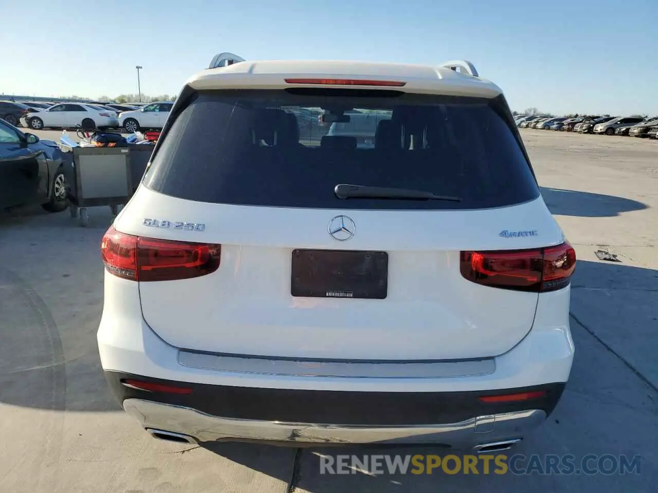 6 fotografías del automóvil dañado WDC4M4HB3LW000301 MERCEDES-BENZ GLB-CLASS 2020