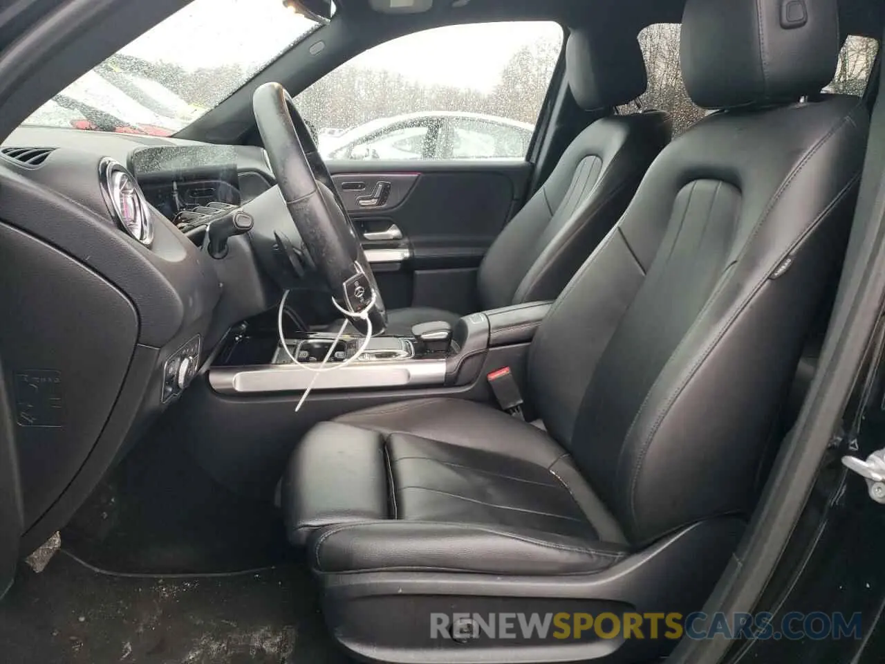 7 fotografías del automóvil dañado WDC4M4HB4LW003840 MERCEDES-BENZ GLB-CLASS 2020