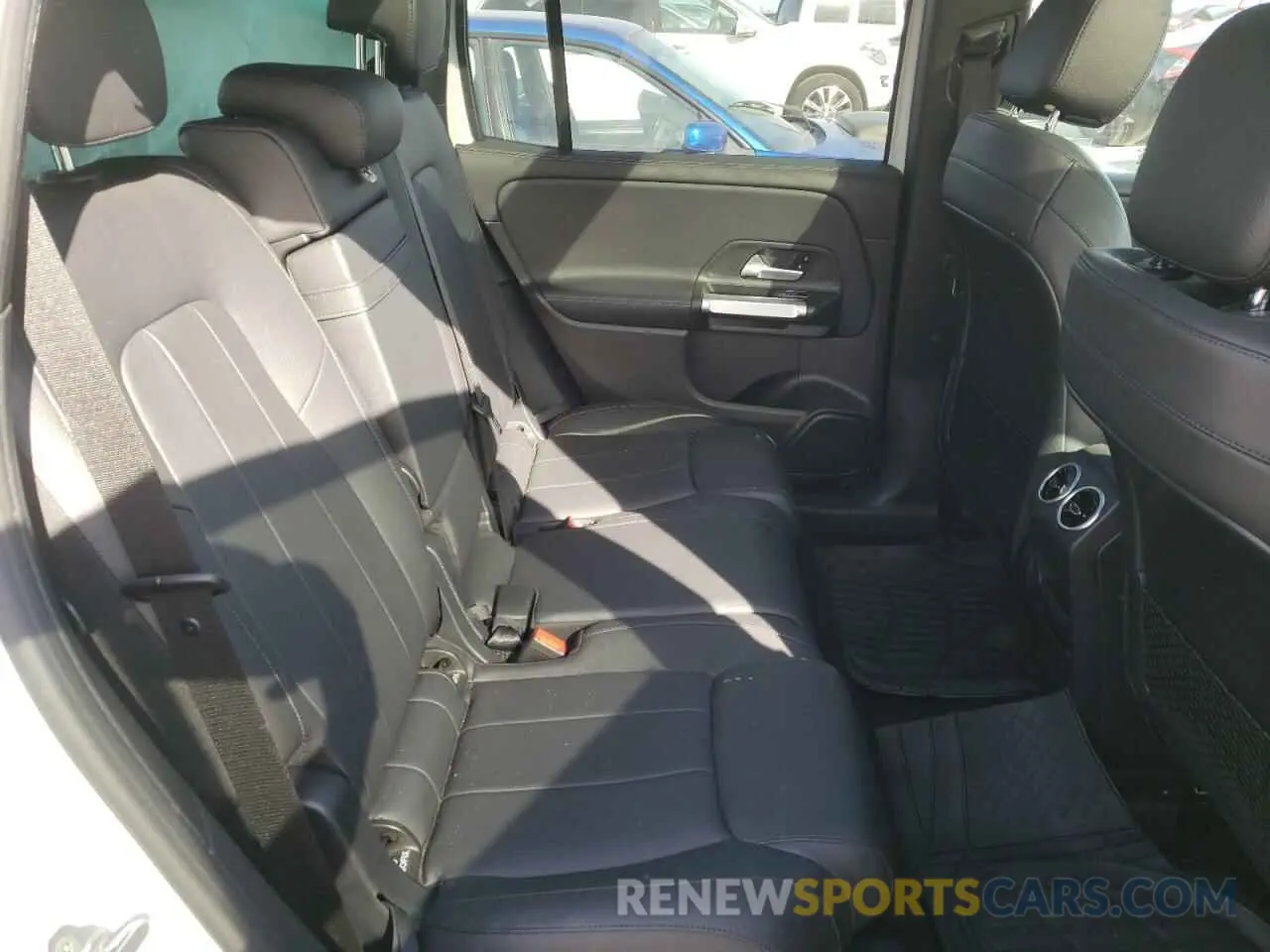 6 fotografías del automóvil dañado W1N4M4GB8MW086450 MERCEDES-BENZ GLB-CLASS 2021