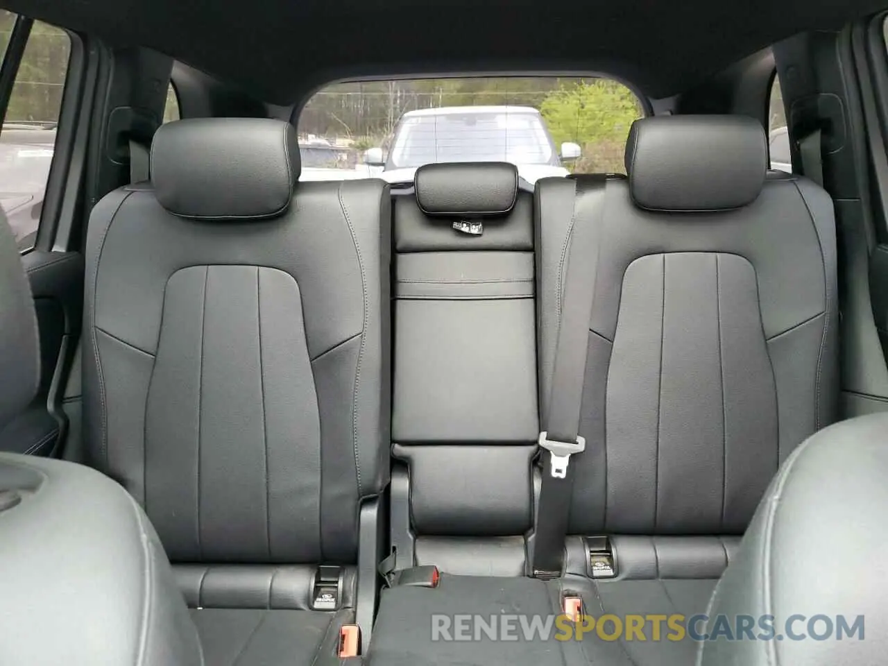 10 fotografías del automóvil dañado W1N4M4GBXMW118072 MERCEDES-BENZ GLB-CLASS 2021