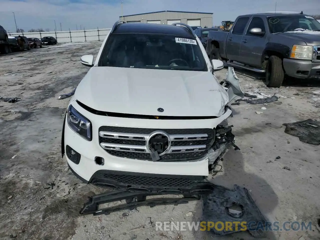5 fotografías del automóvil dañado W1N4M4HB0MW136501 MERCEDES-BENZ GLB-CLASS 2021