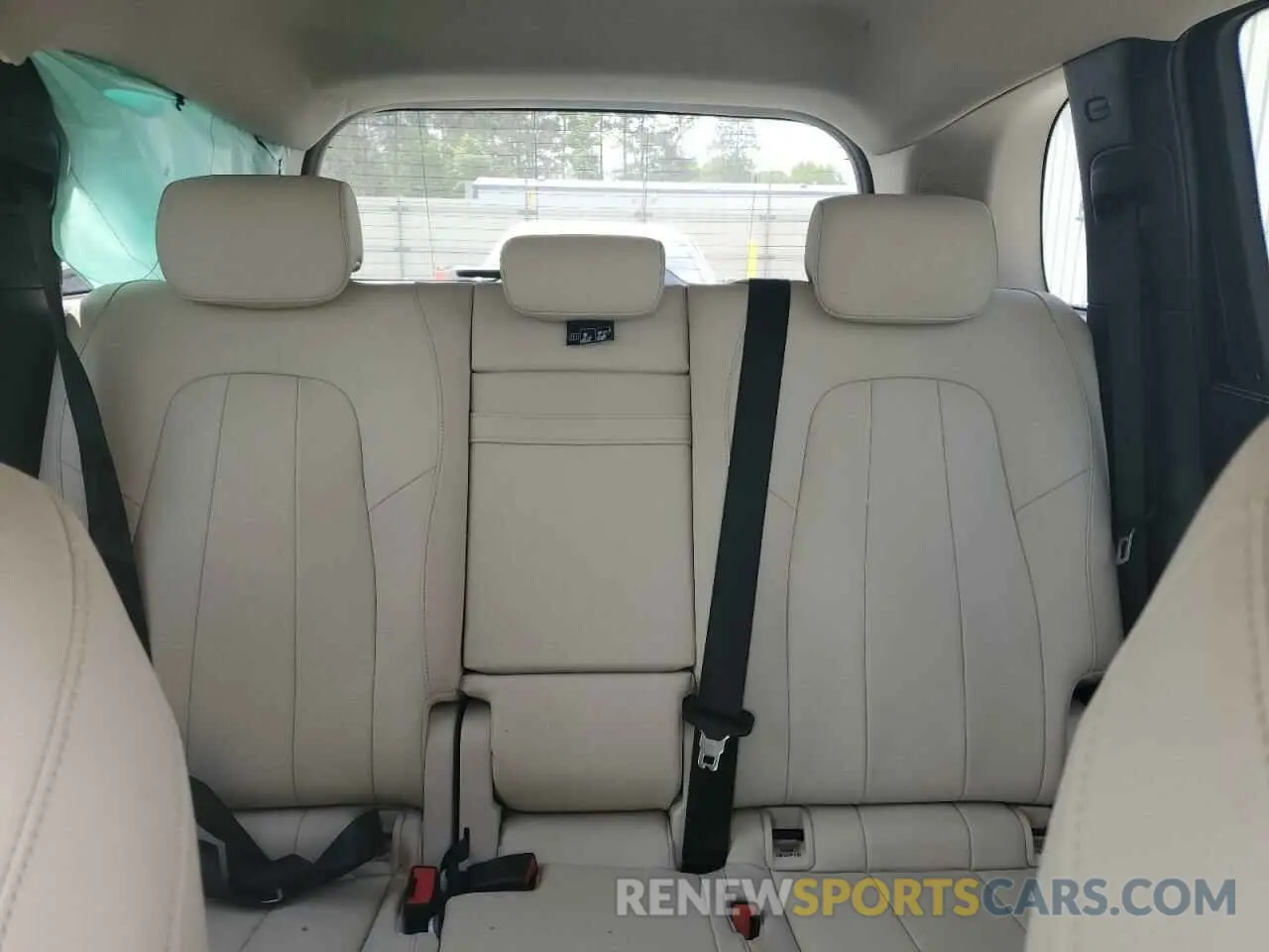 10 fotografías del automóvil dañado W1N4M4GB1NW250042 MERCEDES-BENZ GLB-CLASS 2022