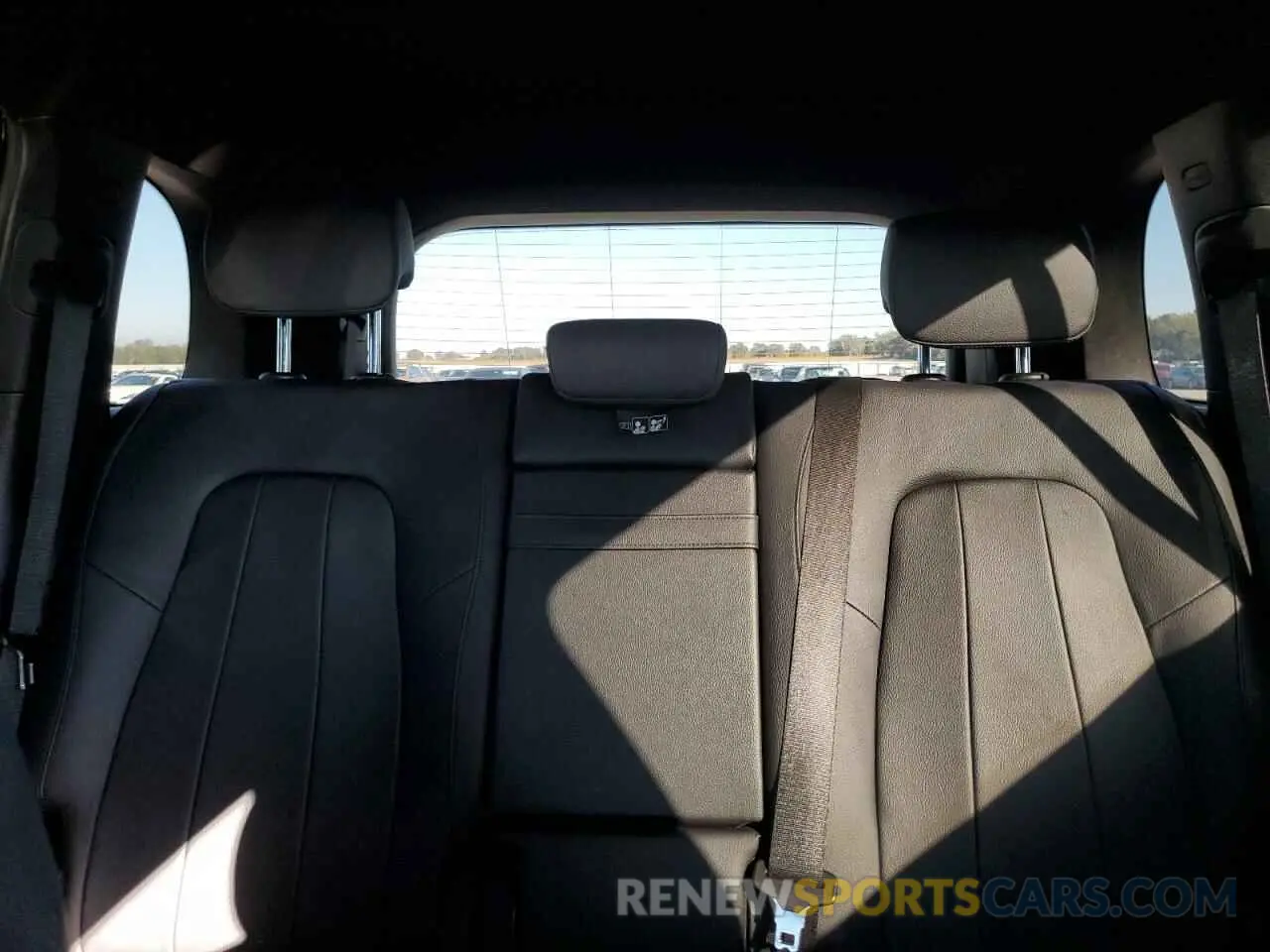 10 fotografías del automóvil dañado W1N4M4GB5NW245538 MERCEDES-BENZ GLB-CLASS 2022