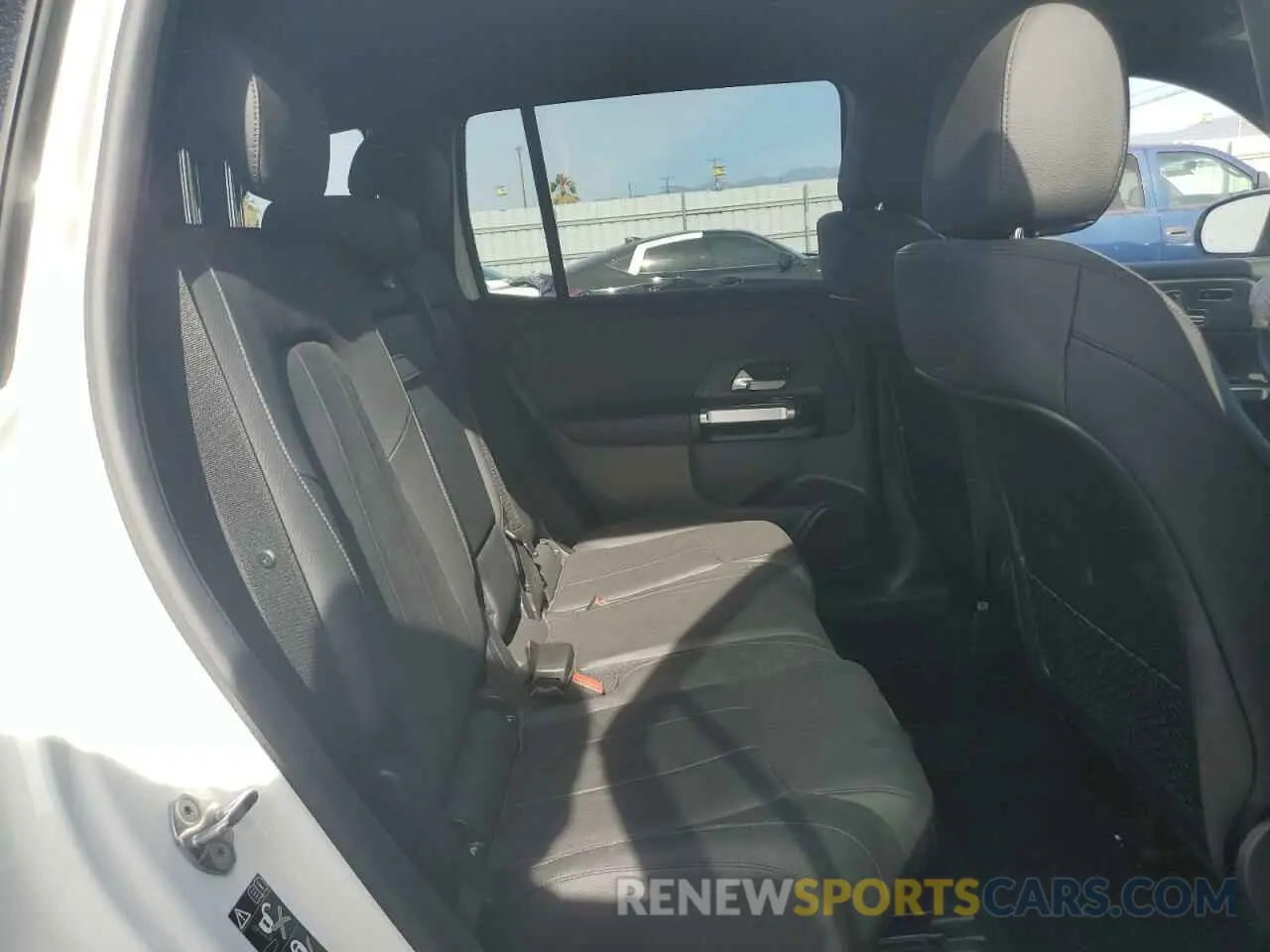 11 fotografías del automóvil dañado W1N4M4GB7NW251485 MERCEDES-BENZ GLB-CLASS 2022