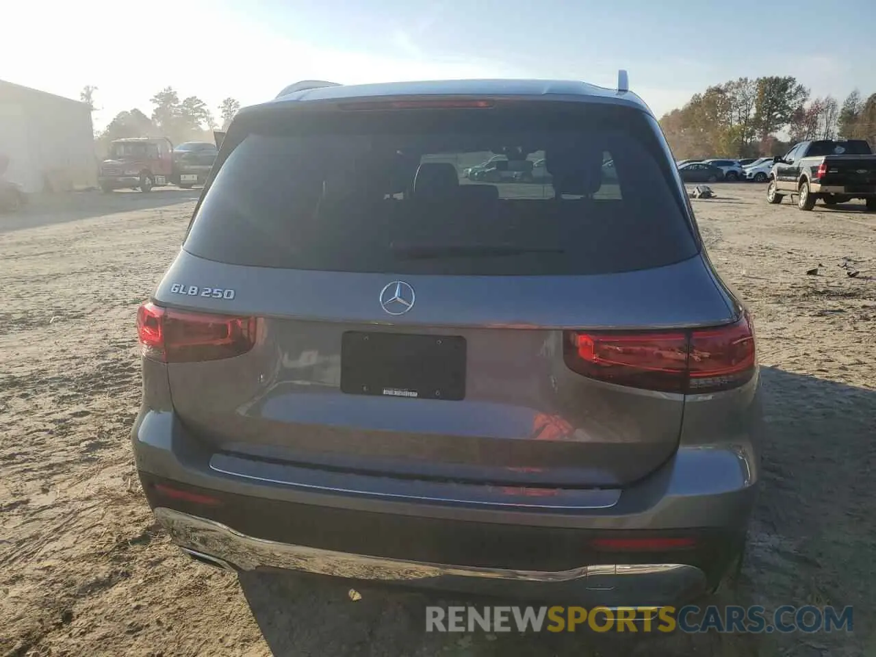 6 fotografías del automóvil dañado W1N4M4GB8NW200528 MERCEDES-BENZ GLB-CLASS 2022