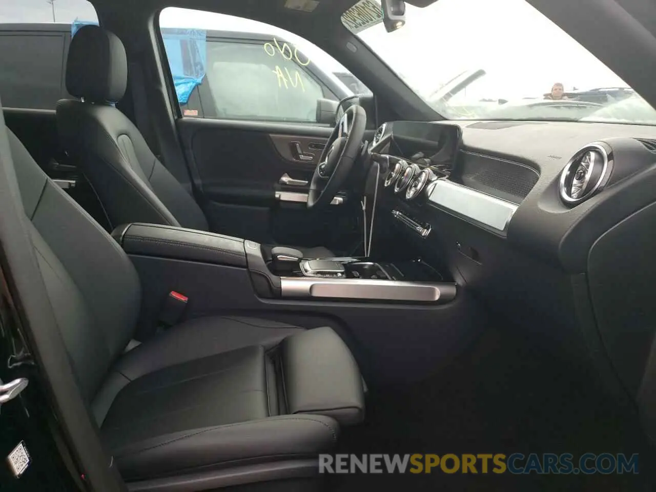 5 fotografías del automóvil dañado W1N4M4GB8NW257277 MERCEDES-BENZ GLB-CLASS 2022