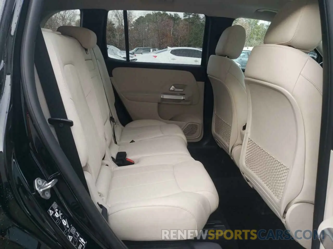 11 fotografías del automóvil dañado W1N4M4HB2NW176841 MERCEDES-BENZ GLB-CLASS 2022