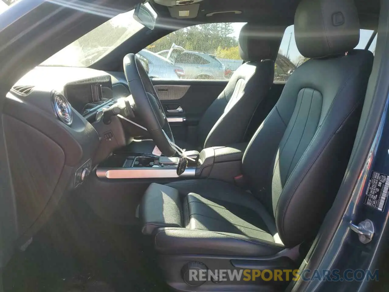 7 fotografías del automóvil dañado W1N4M4HB3NW183409 MERCEDES-BENZ GLB-CLASS 2022