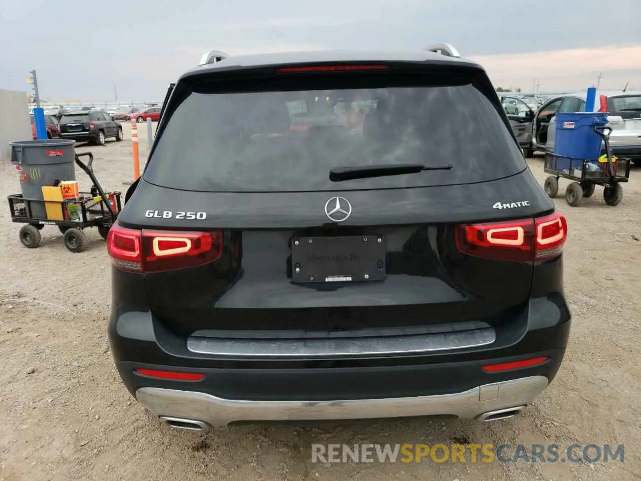 6 fotografías del automóvil dañado W1N4M4HB4NW180647 MERCEDES-BENZ GLB-CLASS 2022