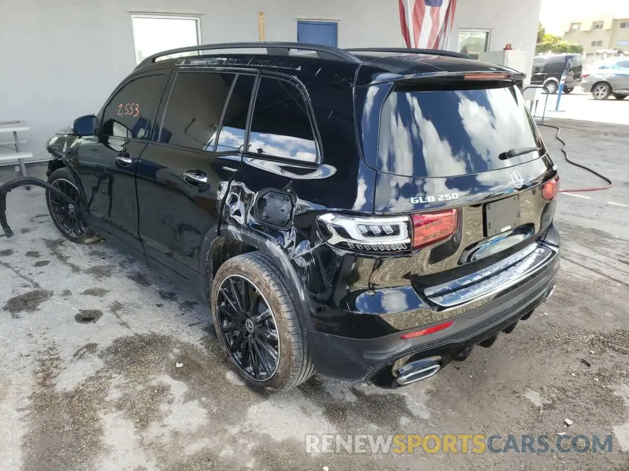 3 fotografías del automóvil dañado W1N4M4HB4NW184343 MERCEDES-BENZ GLB-CLASS 2022