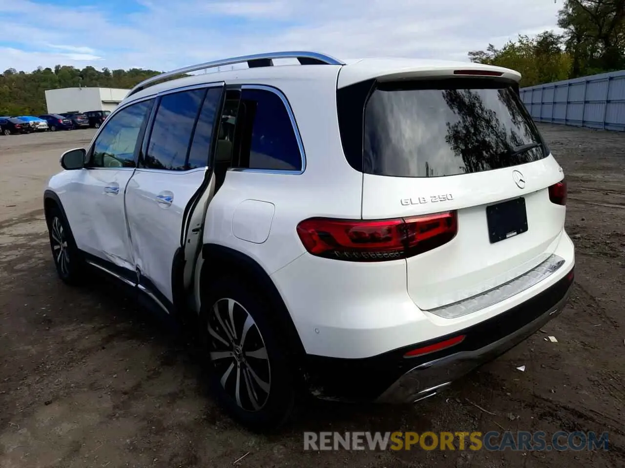 3 fotografías del automóvil dañado W1N4M4HB6NW255087 MERCEDES-BENZ GLB-CLASS 2022