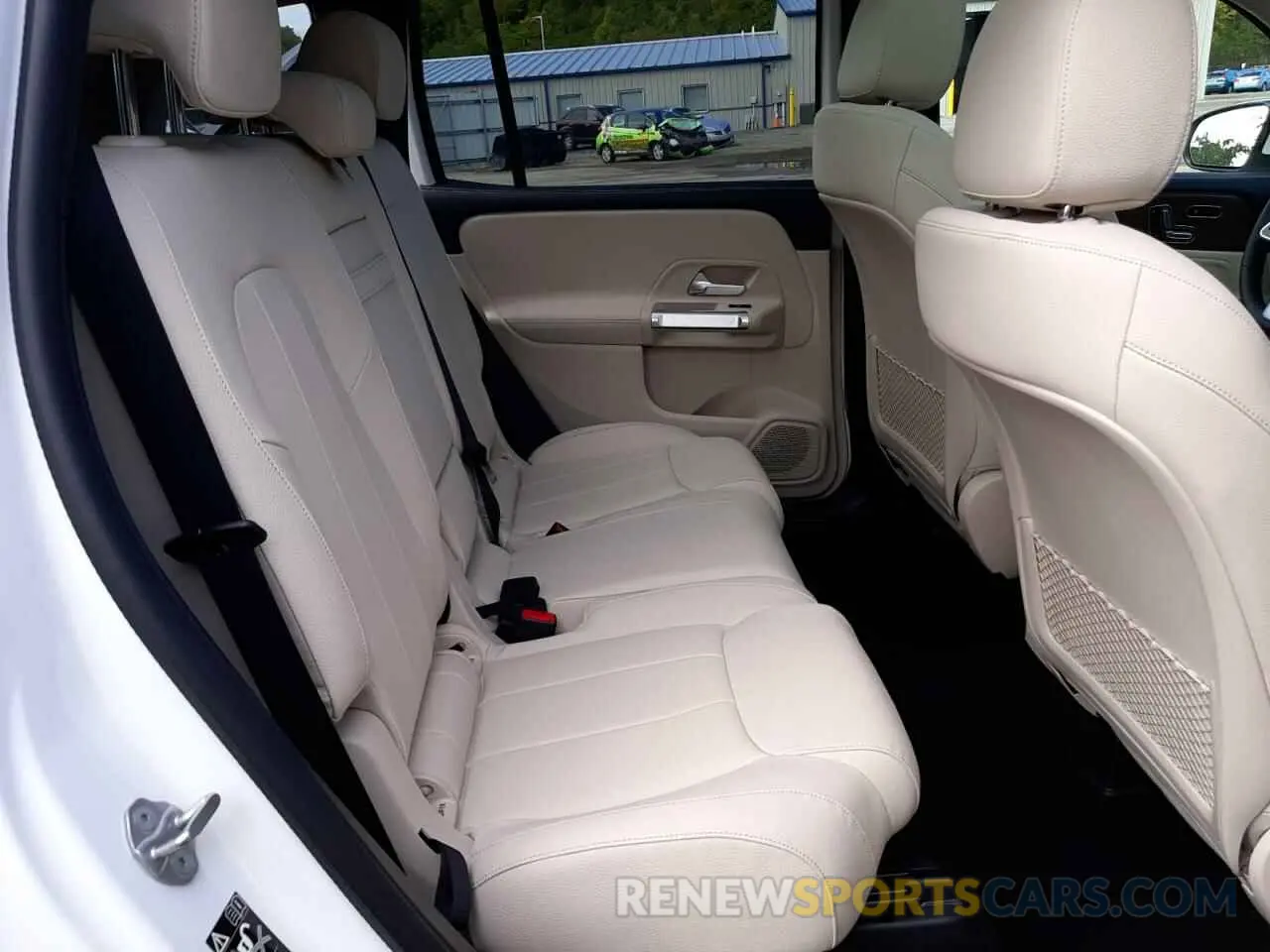 6 fotografías del automóvil dañado W1N4M4HB6NW255087 MERCEDES-BENZ GLB-CLASS 2022