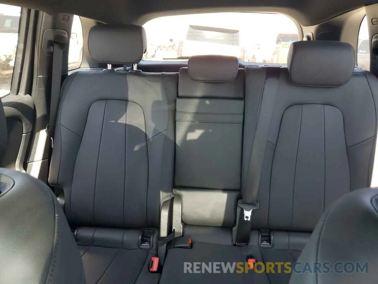 10 fotografías del automóvil dañado W1N4M4GB0PW287635 MERCEDES-BENZ GLB-CLASS 2023