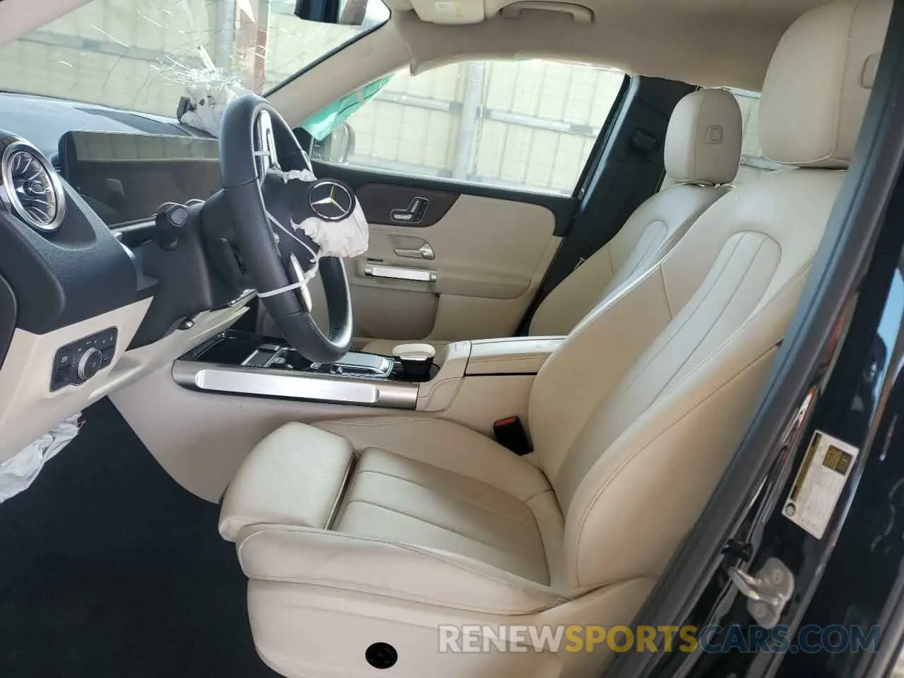 7 fotografías del automóvil dañado W1N4M4GB1PW330251 MERCEDES-BENZ GLB-CLASS 2023