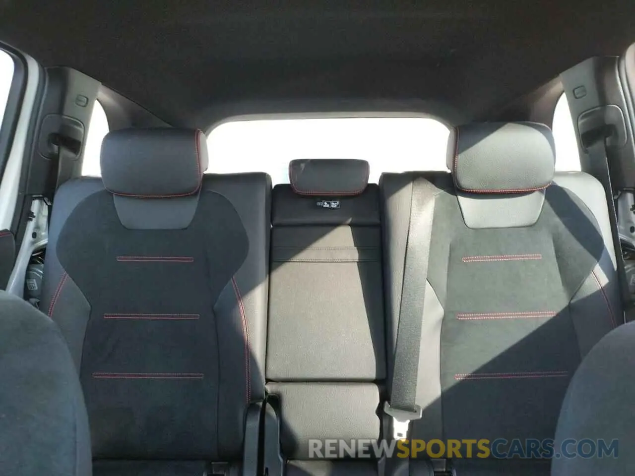 10 fotografías del automóvil dañado W1N4M4GB4PW335301 MERCEDES-BENZ GLB-CLASS 2023