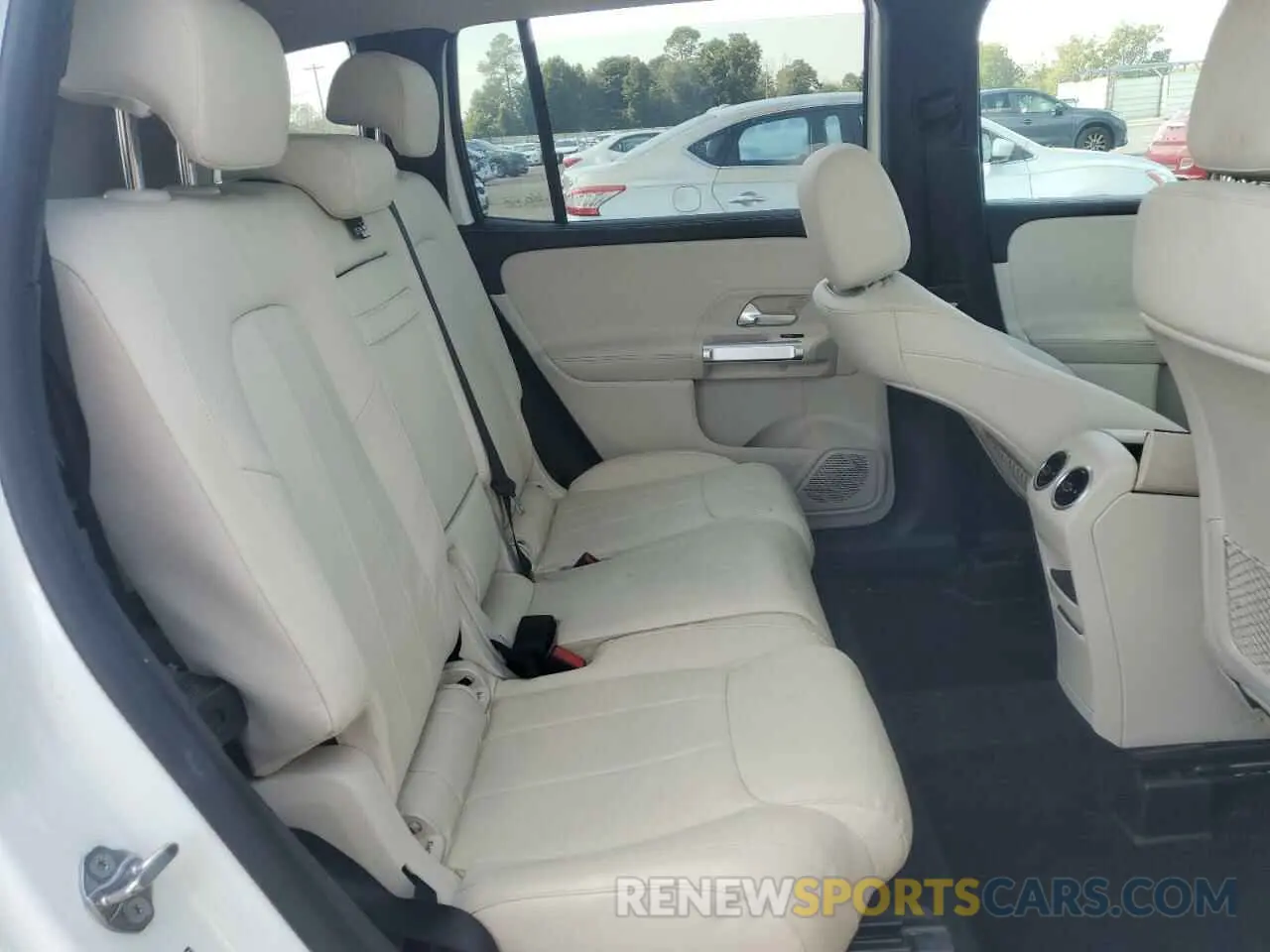 11 fotografías del automóvil dañado W1N4M4GB5PW261290 MERCEDES-BENZ GLB-CLASS 2023