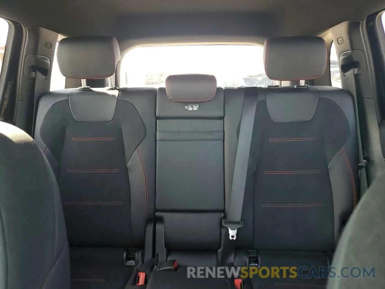 10 fotografías del automóvil dañado W1N4M4GB7PW327239 MERCEDES-BENZ GLB-CLASS 2023
