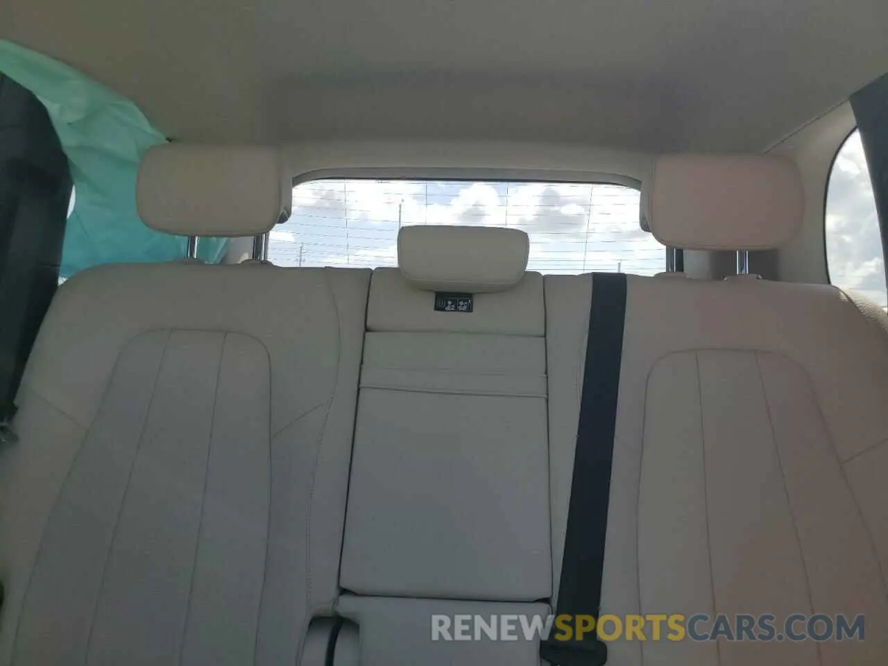 10 fotografías del automóvil dañado W1N4M4GBXPW319717 MERCEDES-BENZ GLB-CLASS 2023