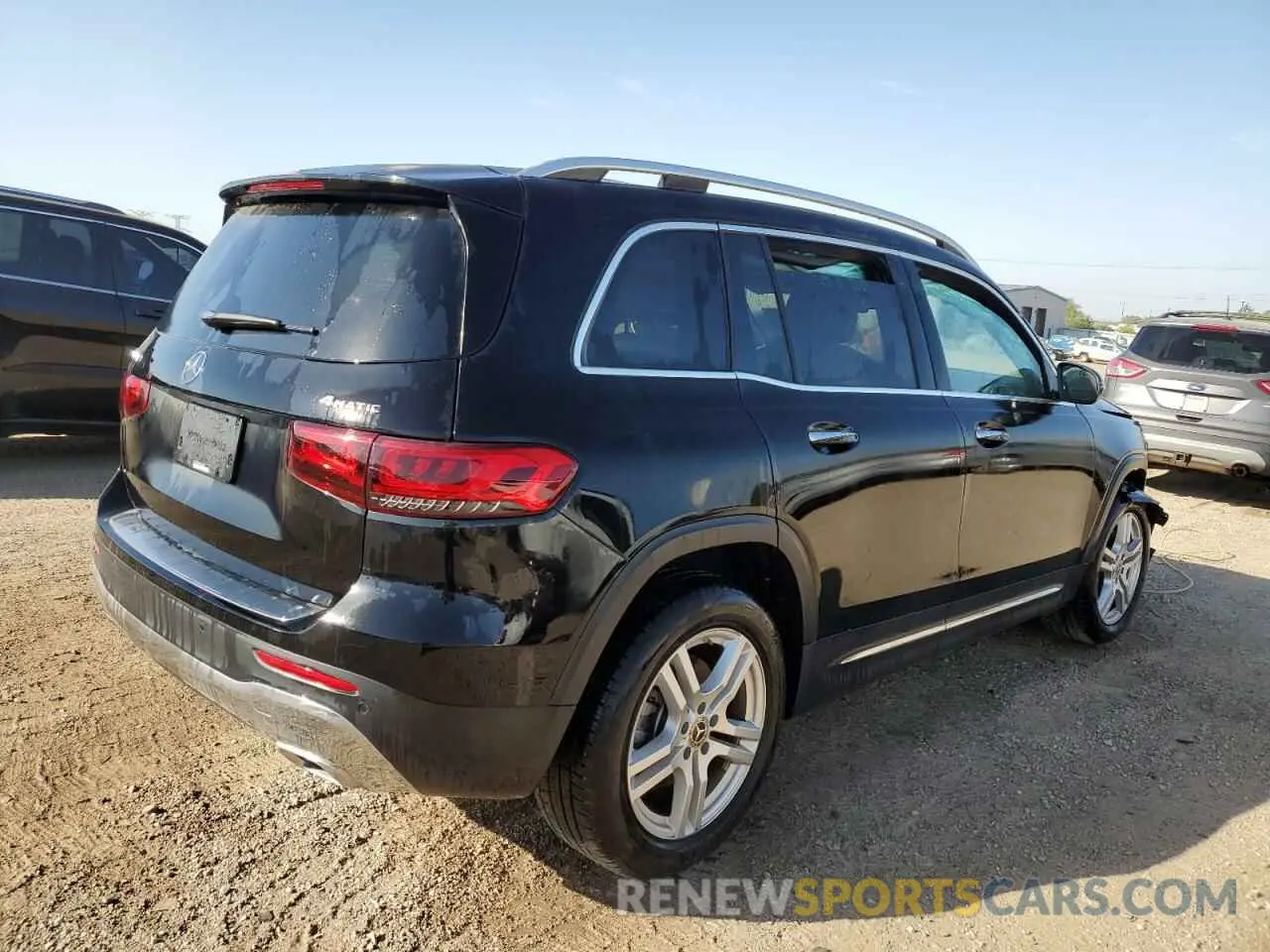 3 fotografías del automóvil dañado W1N4M4HB6PW282065 MERCEDES-BENZ GLB-CLASS 2023