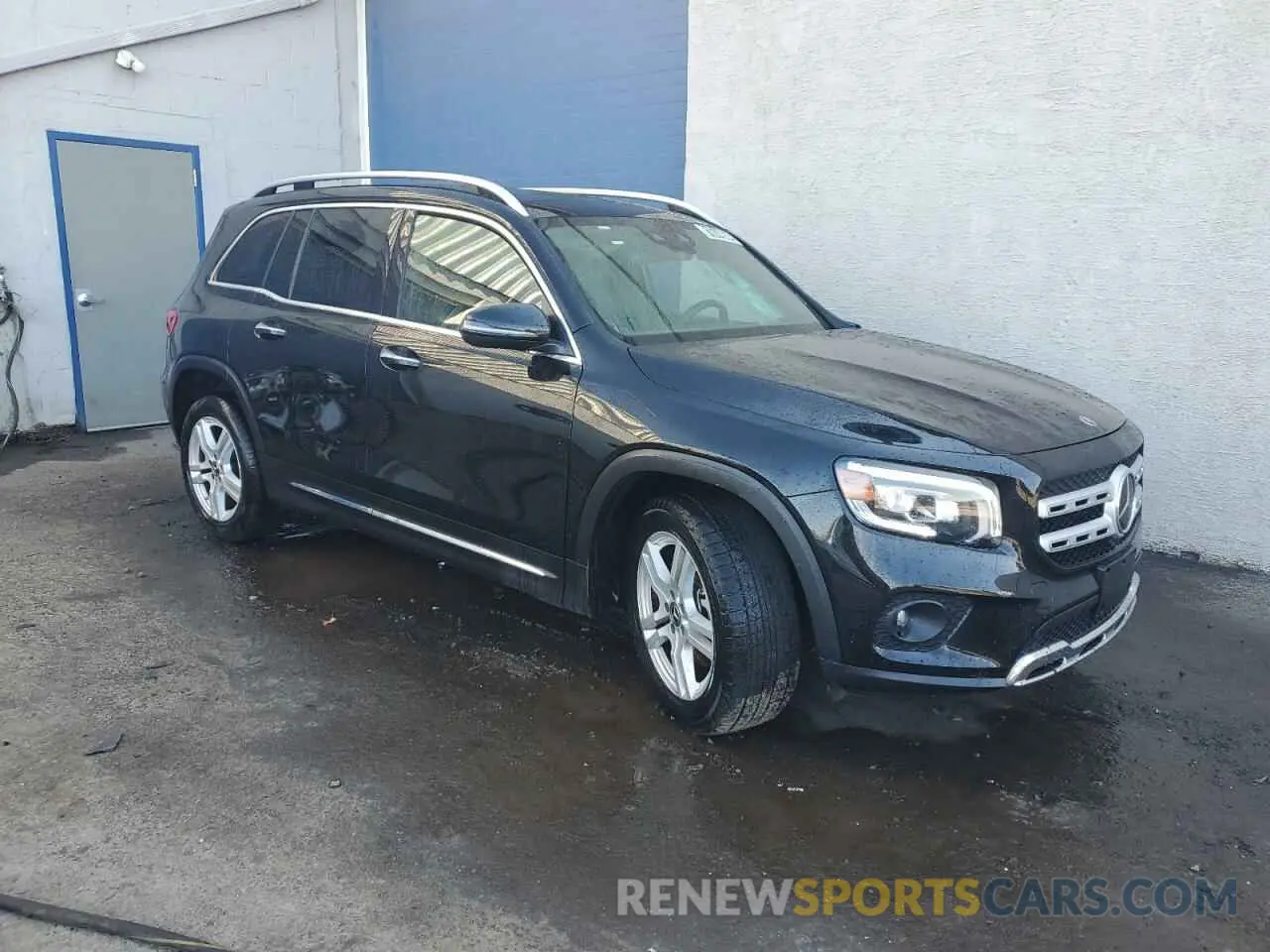 4 fotografías del automóvil dañado W1N4M4HB8PW326437 MERCEDES-BENZ GLB-CLASS 2023
