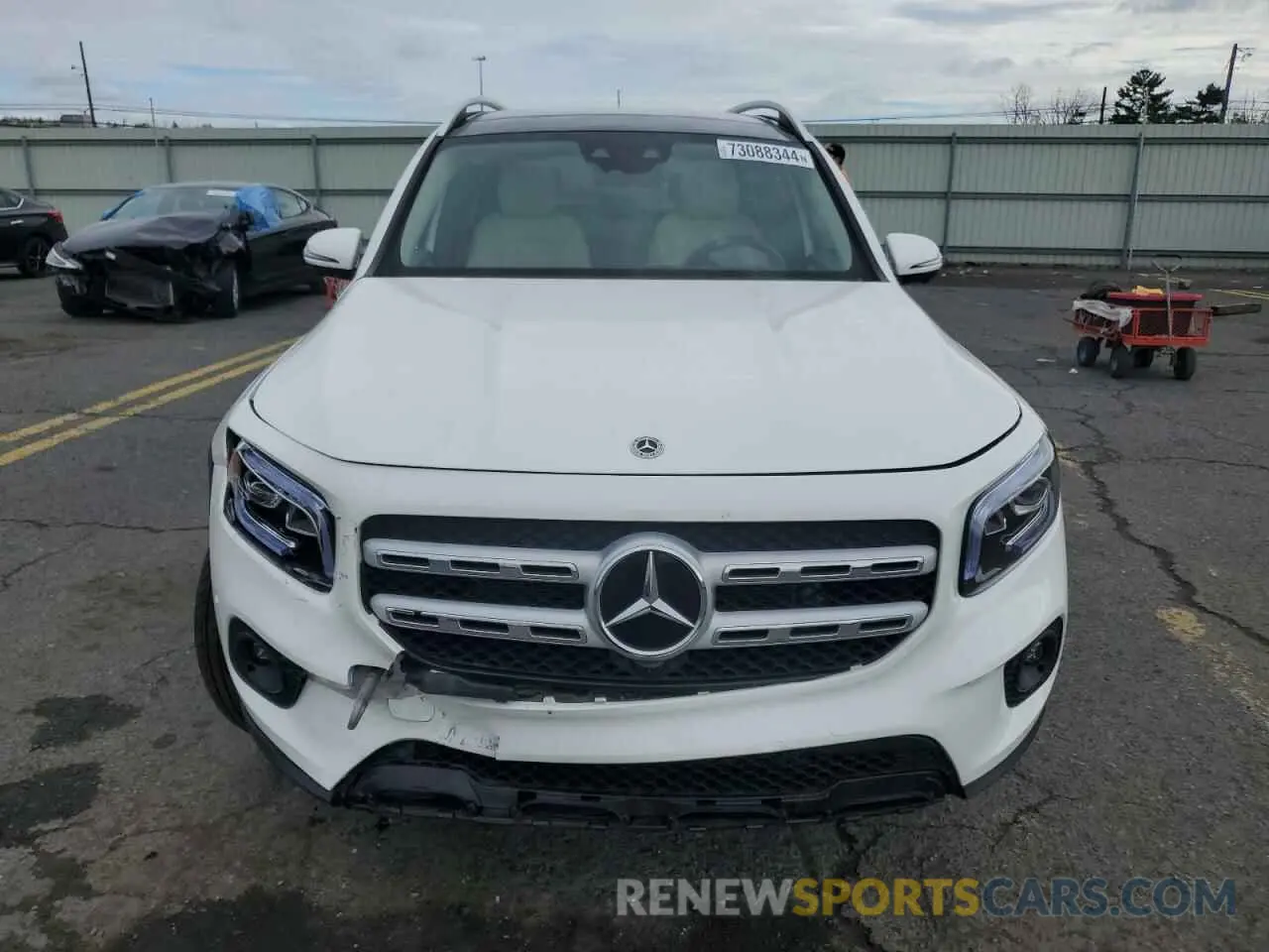 5 fotografías del automóvil dañado W1N4M4HB9PW329749 MERCEDES-BENZ GLB-CLASS 2023