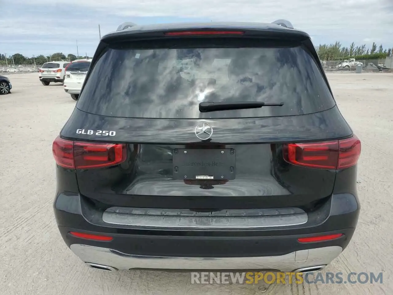 6 fotografías del automóvil dañado W1N4M4GB4RW349704 MERCEDES-BENZ GLB-CLASS 2024