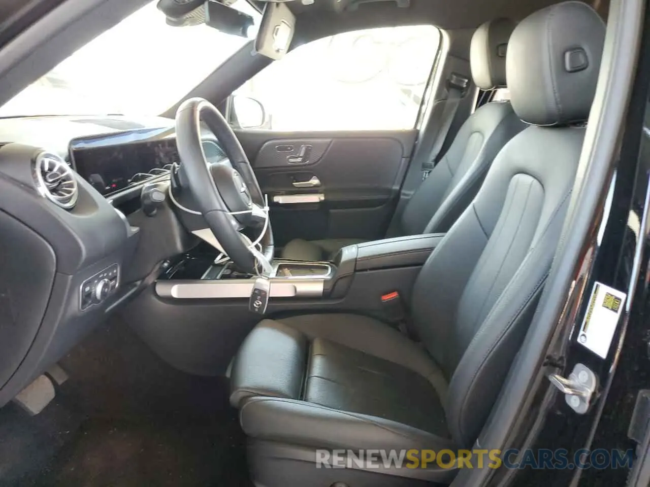 7 fotografías del automóvil dañado W1N4M4GB4RW375896 MERCEDES-BENZ GLB-CLASS 2024