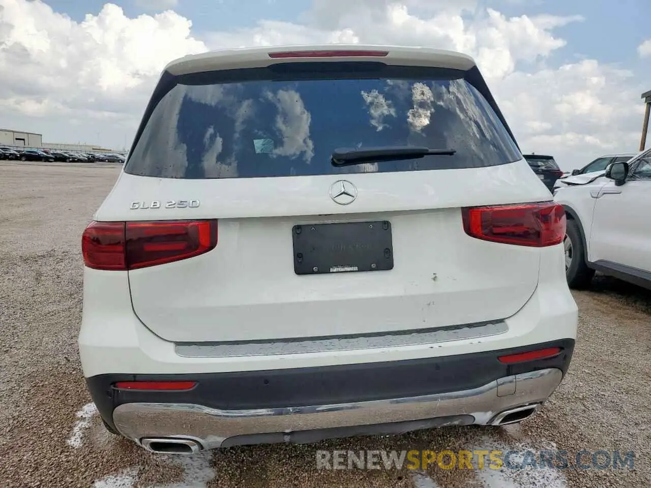 6 fotografías del automóvil dañado W1N4M4GB8SW383909 MERCEDES-BENZ GLB-CLASS 2025