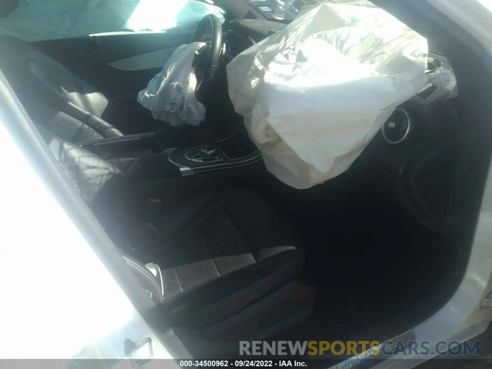 5 fotografías del automóvil dañado WDC0G4JB1KV168684 MERCEDES-BENZ GLC 2019