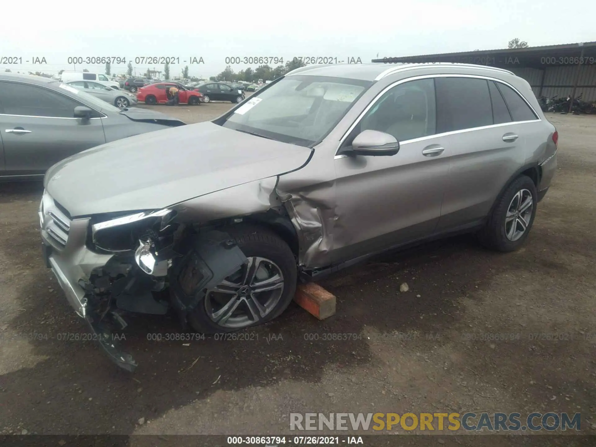 2 fotografías del automóvil dañado WDC0G4JB1KV185498 MERCEDES-BENZ GLC 2019