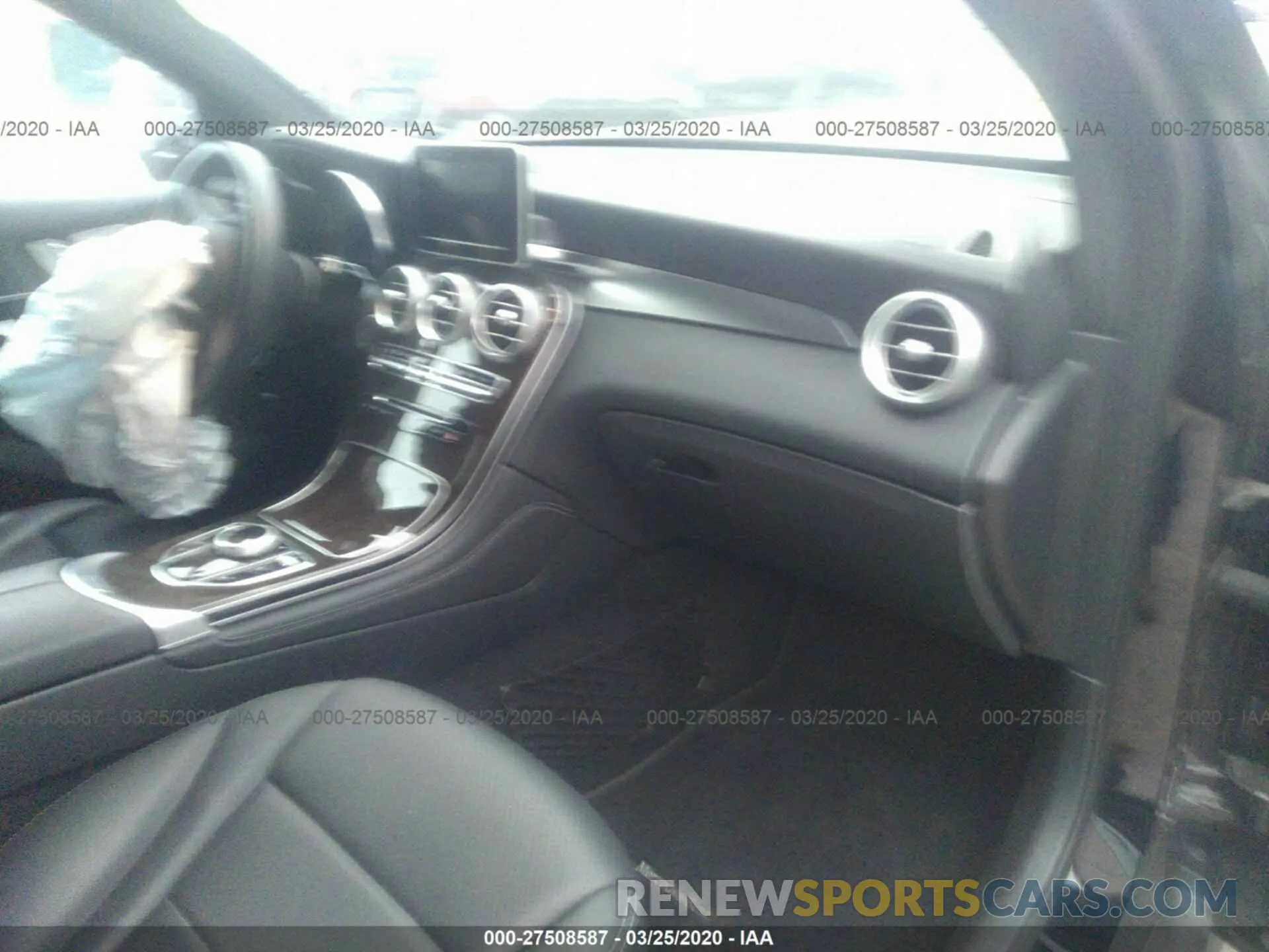 5 fotografías del automóvil dañado WDC0G4KB0KV158128 MERCEDES-BENZ GLC 2019