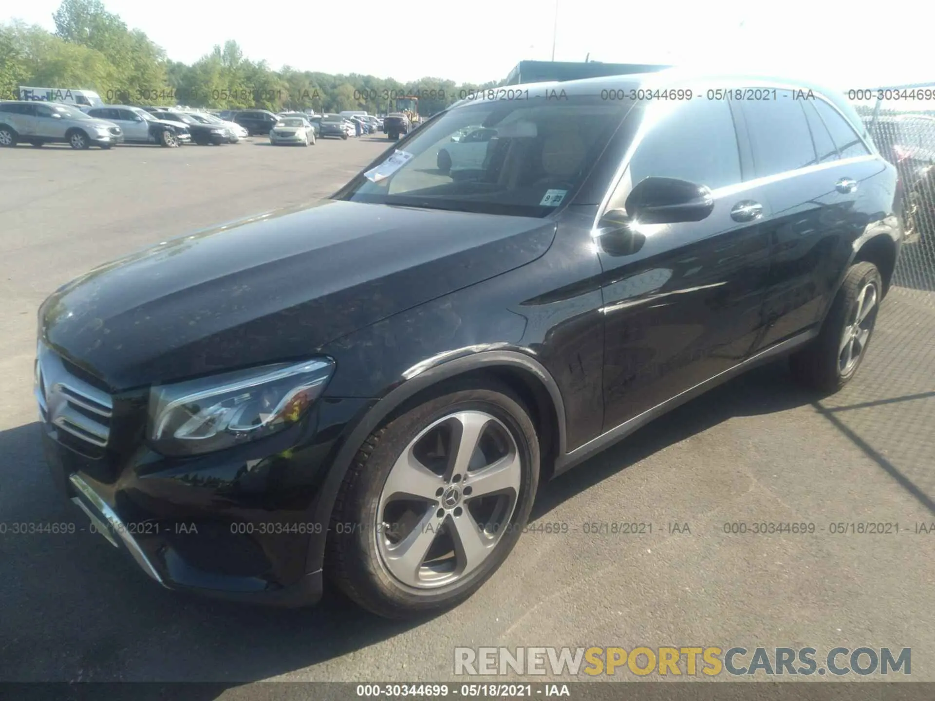 2 fotografías del automóvil dañado WDC0G4KB4KV123284 MERCEDES-BENZ GLC 2019