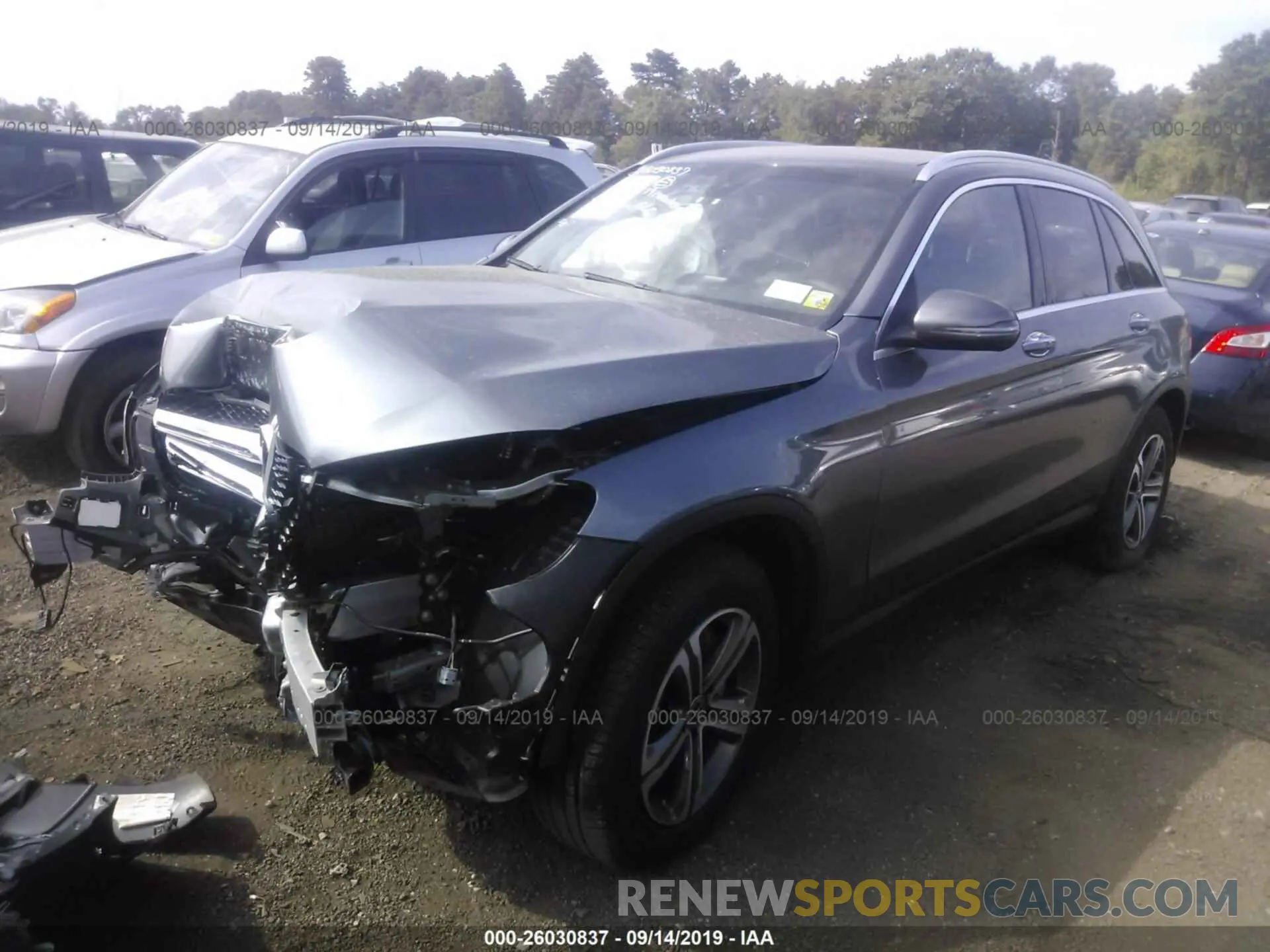 2 fotografías del automóvil dañado WDC0G4KB5KV134052 MERCEDES-BENZ GLC 2019