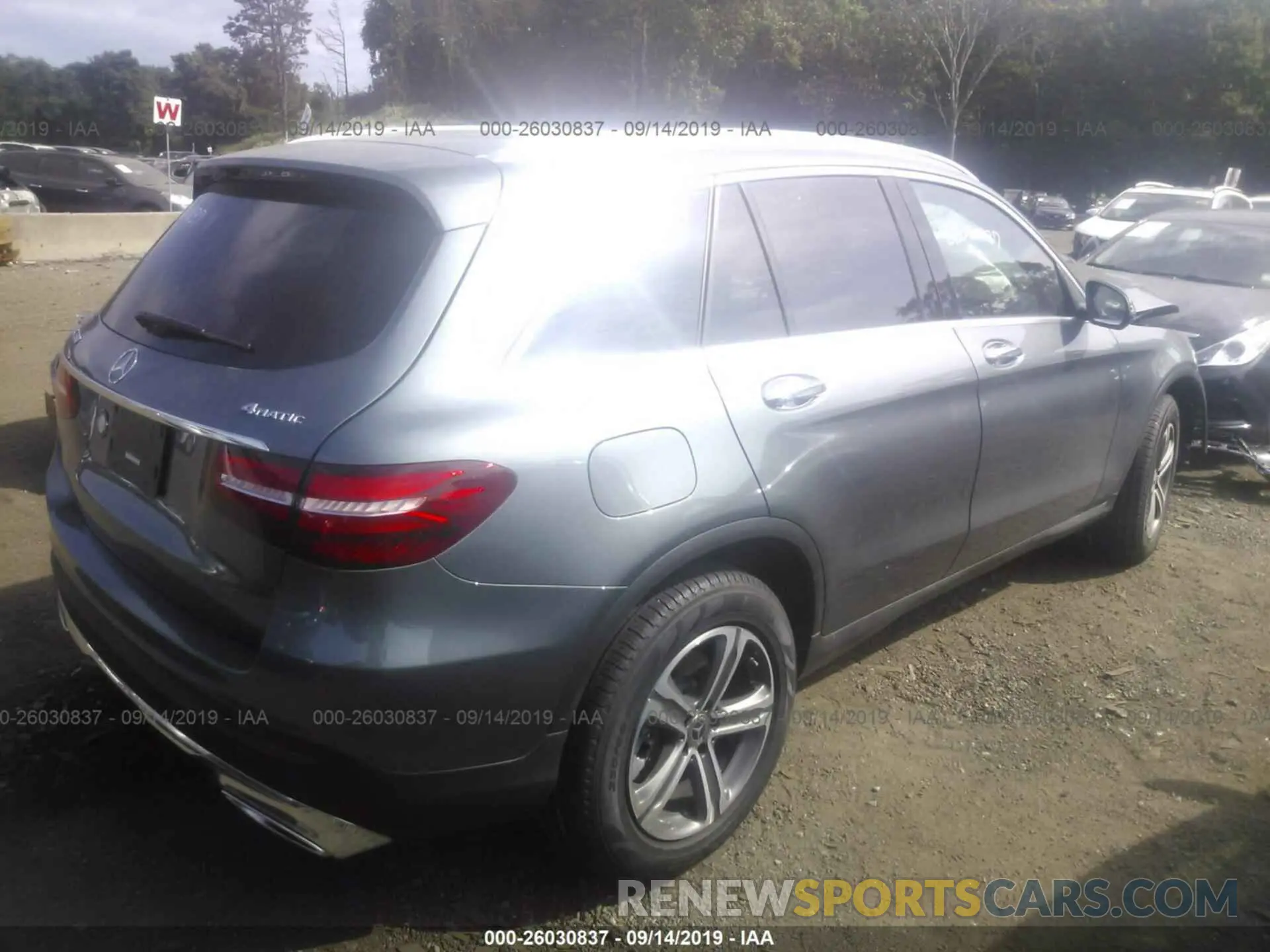 4 fotografías del automóvil dañado WDC0G4KB5KV134052 MERCEDES-BENZ GLC 2019