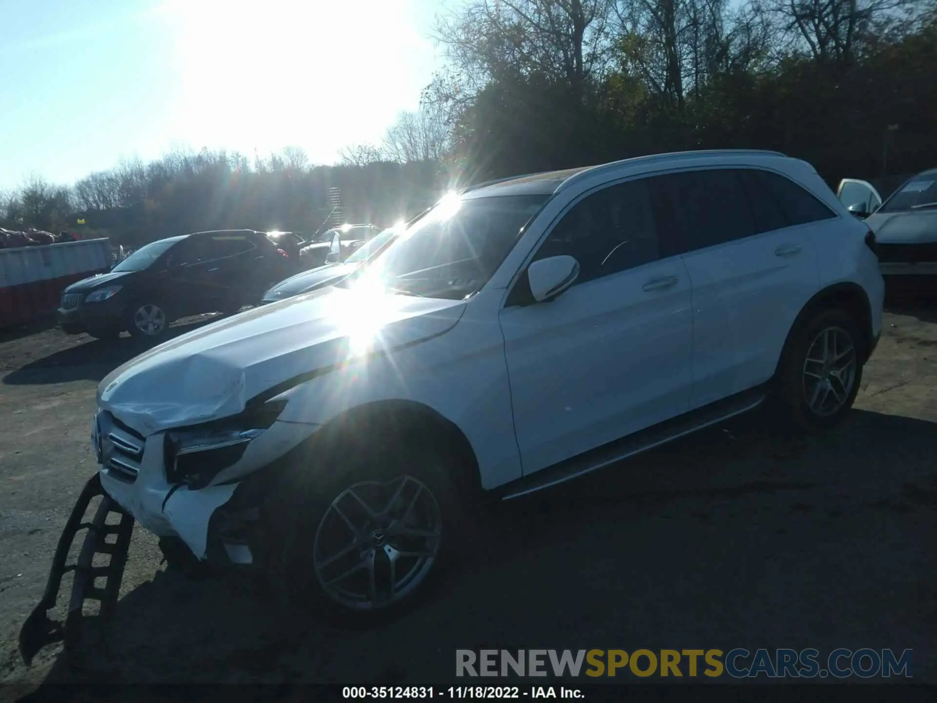 2 fotografías del automóvil dañado WDC0G4KB5KV190279 MERCEDES-BENZ GLC 2019