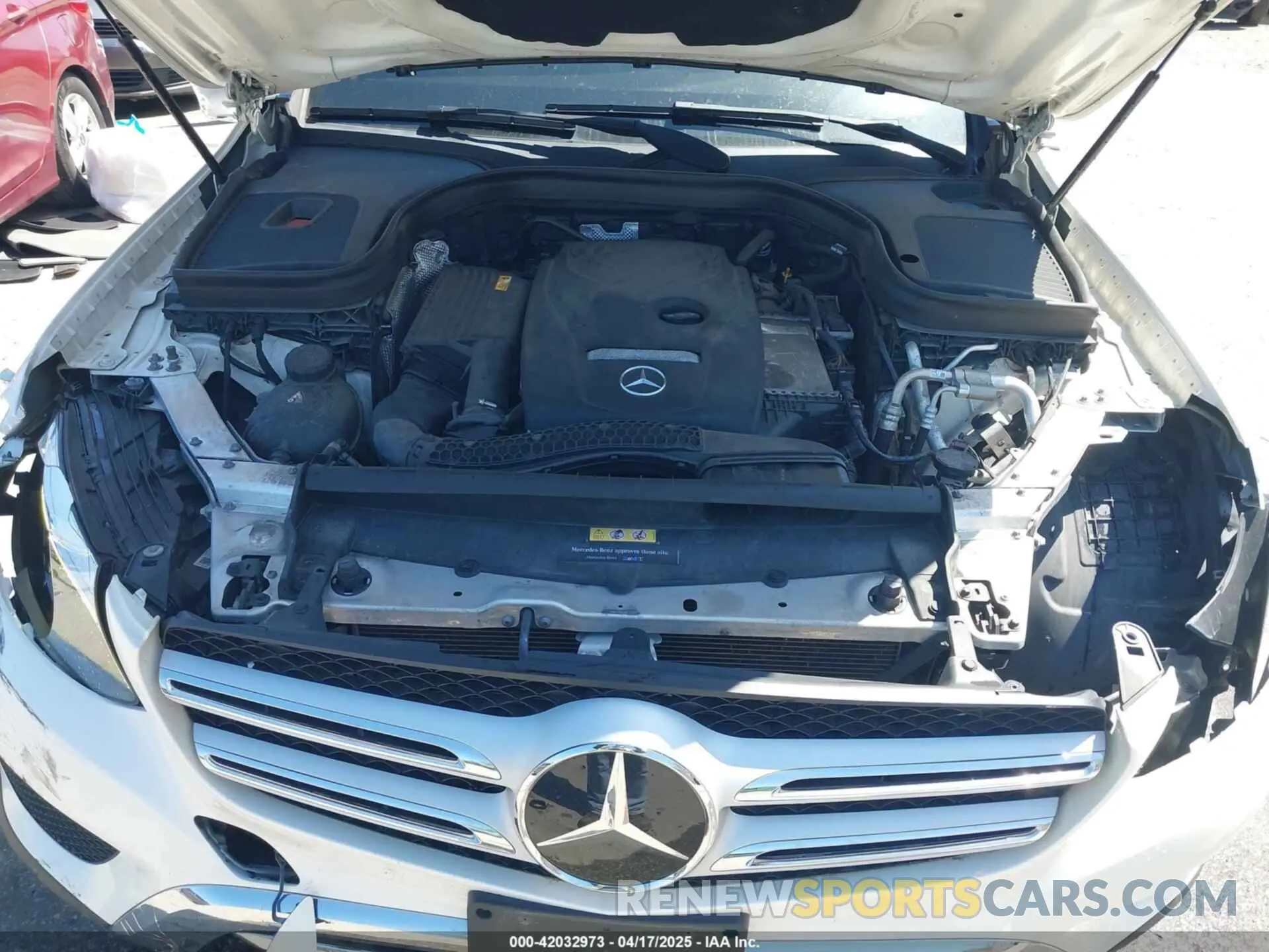 10 fotografías del automóvil dañado WDC0G4KB7KF642680 MERCEDES-BENZ GLC 2019