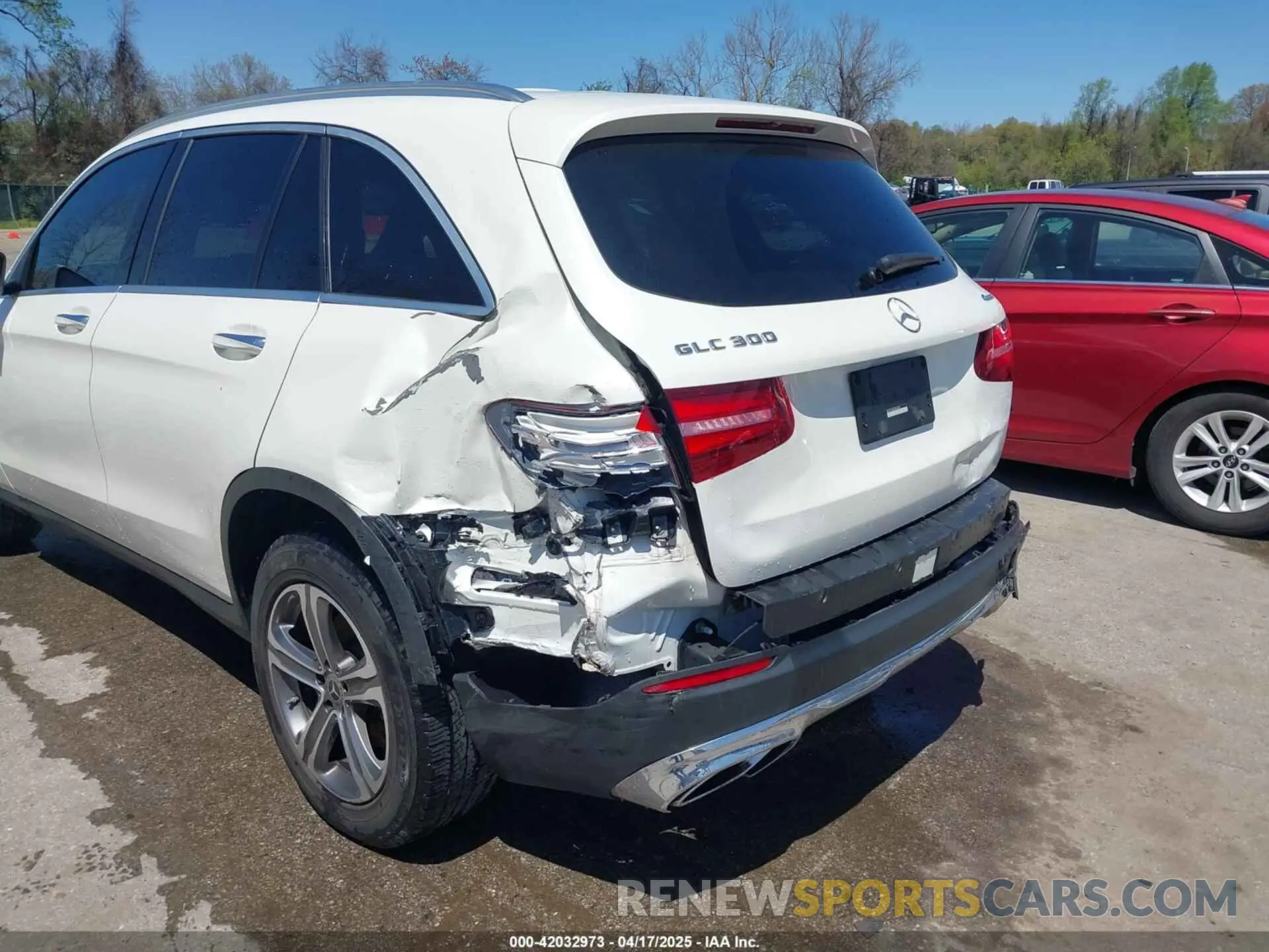6 fotografías del automóvil dañado WDC0G4KB7KF642680 MERCEDES-BENZ GLC 2019
