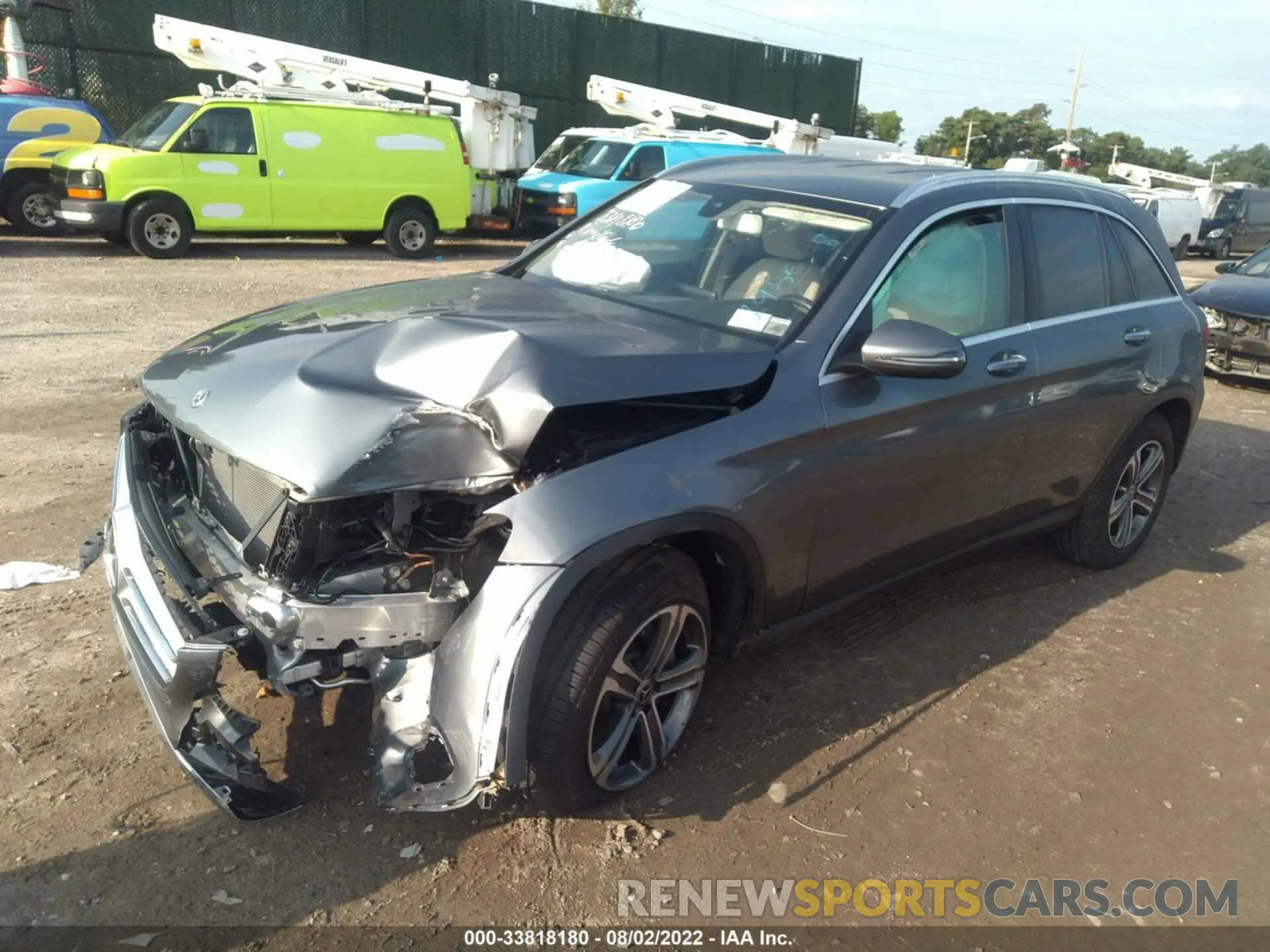 2 fotografías del automóvil dañado WDC0G4KBXKV195008 MERCEDES-BENZ GLC 2019