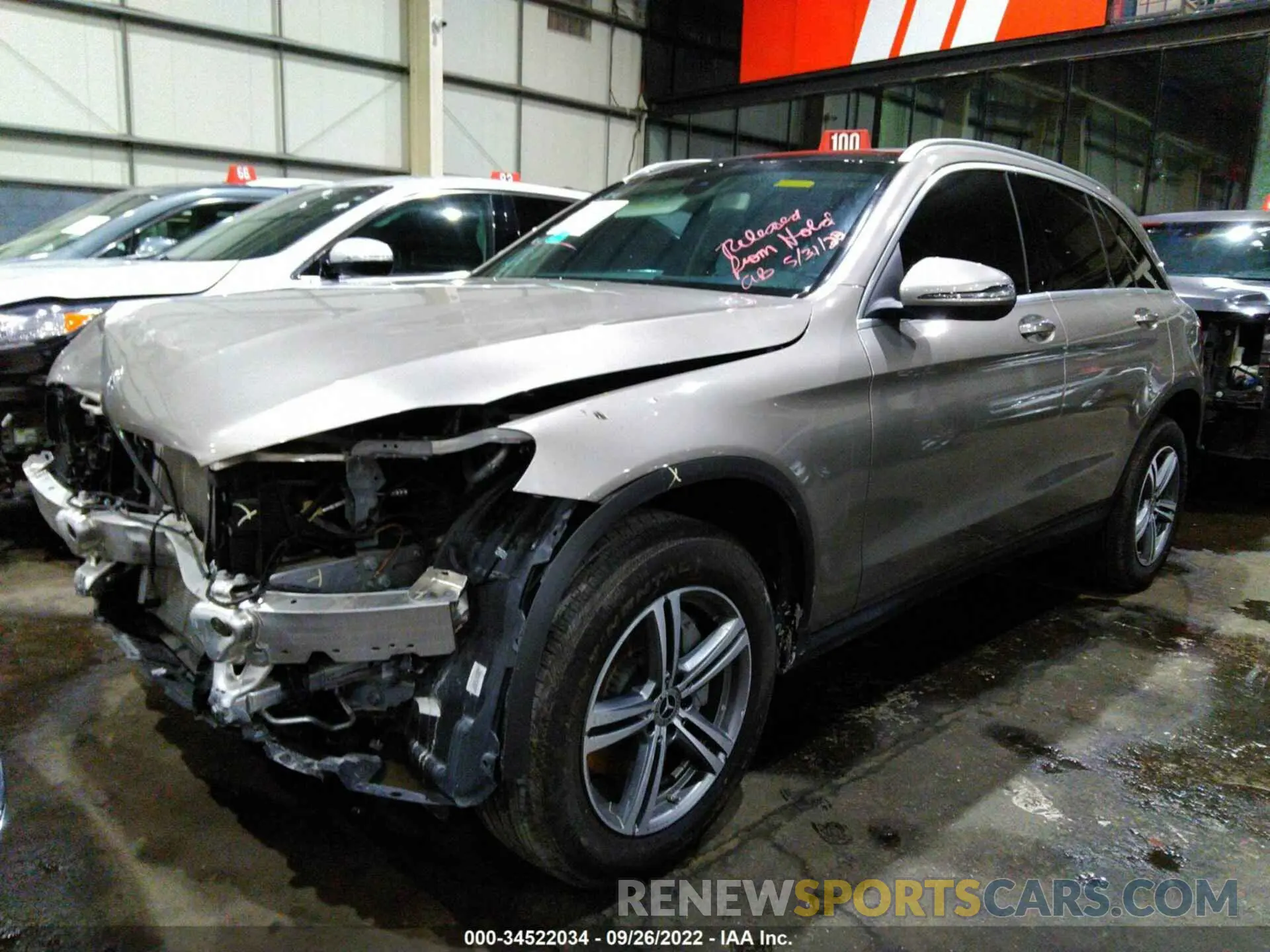 2 fotografías del automóvil dañado 00COG8EBXLF722852 MERCEDES-BENZ GLC 2020