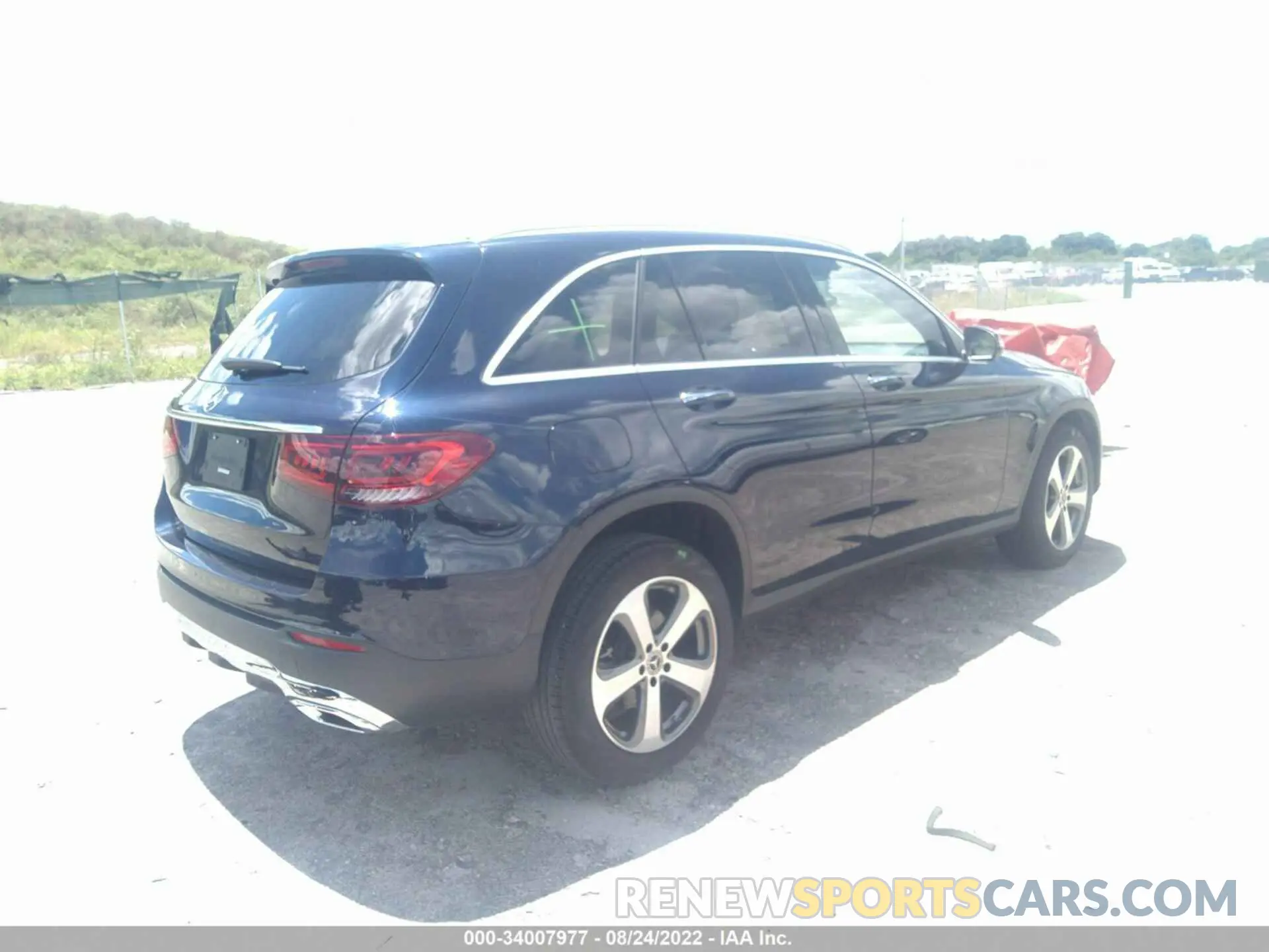 4 fotografías del automóvil dañado W1N0G8DB2LF837610 MERCEDES-BENZ GLC 2020