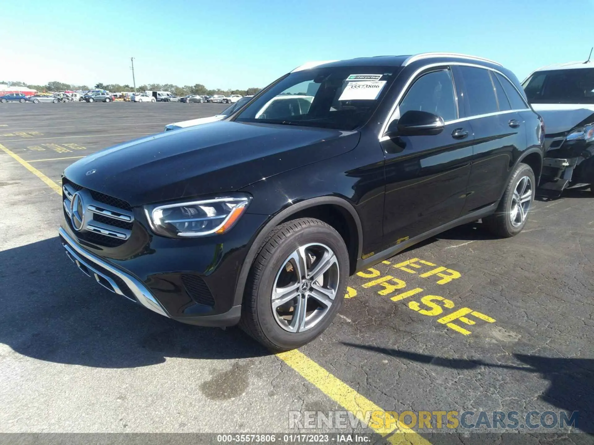 2 fotografías del automóvil dañado W1N0G8DB9LF760475 MERCEDES-BENZ GLC 2020