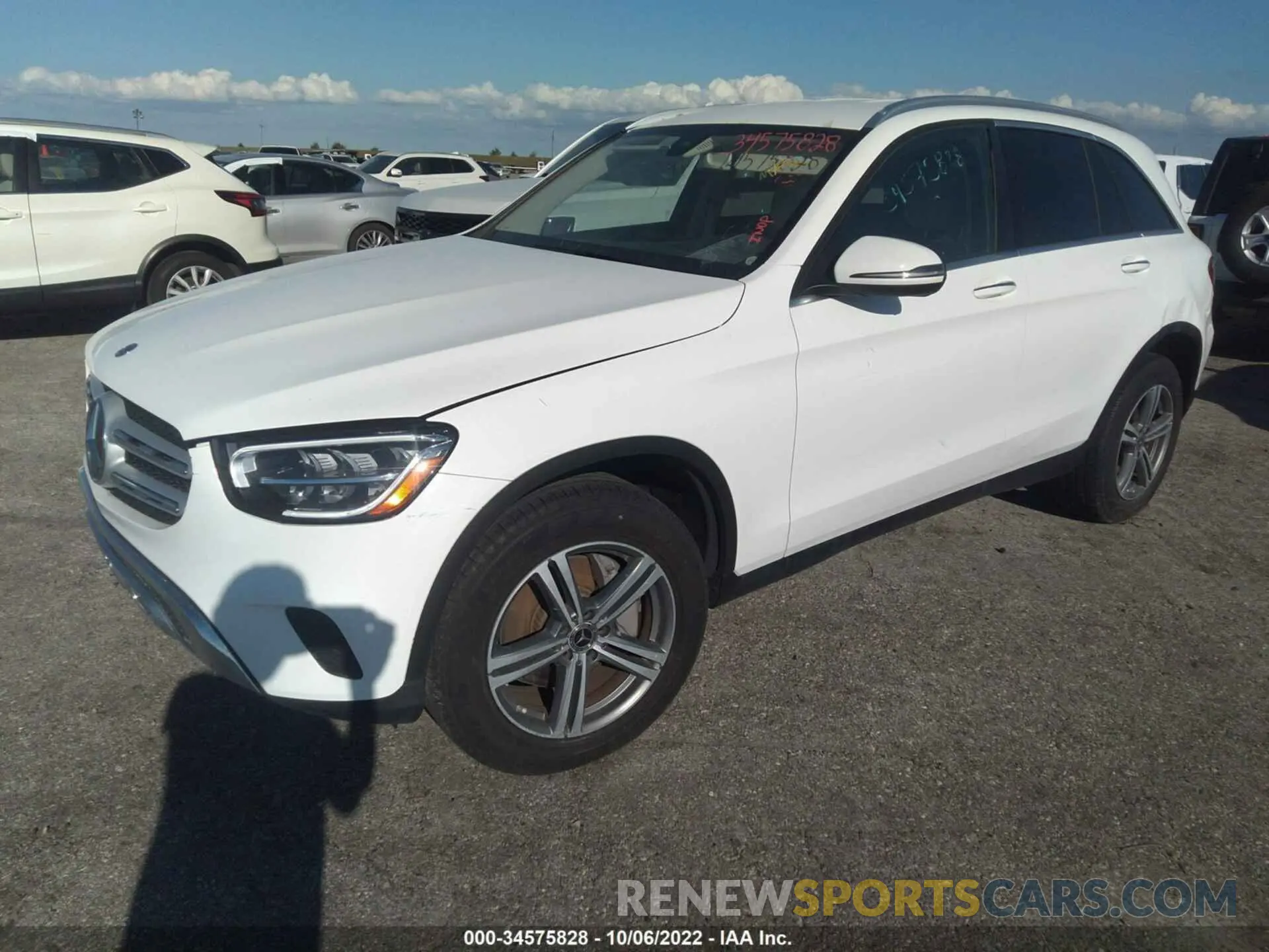 2 fotografías del automóvil dañado W1N0G8DBXLF758363 MERCEDES-BENZ GLC 2020