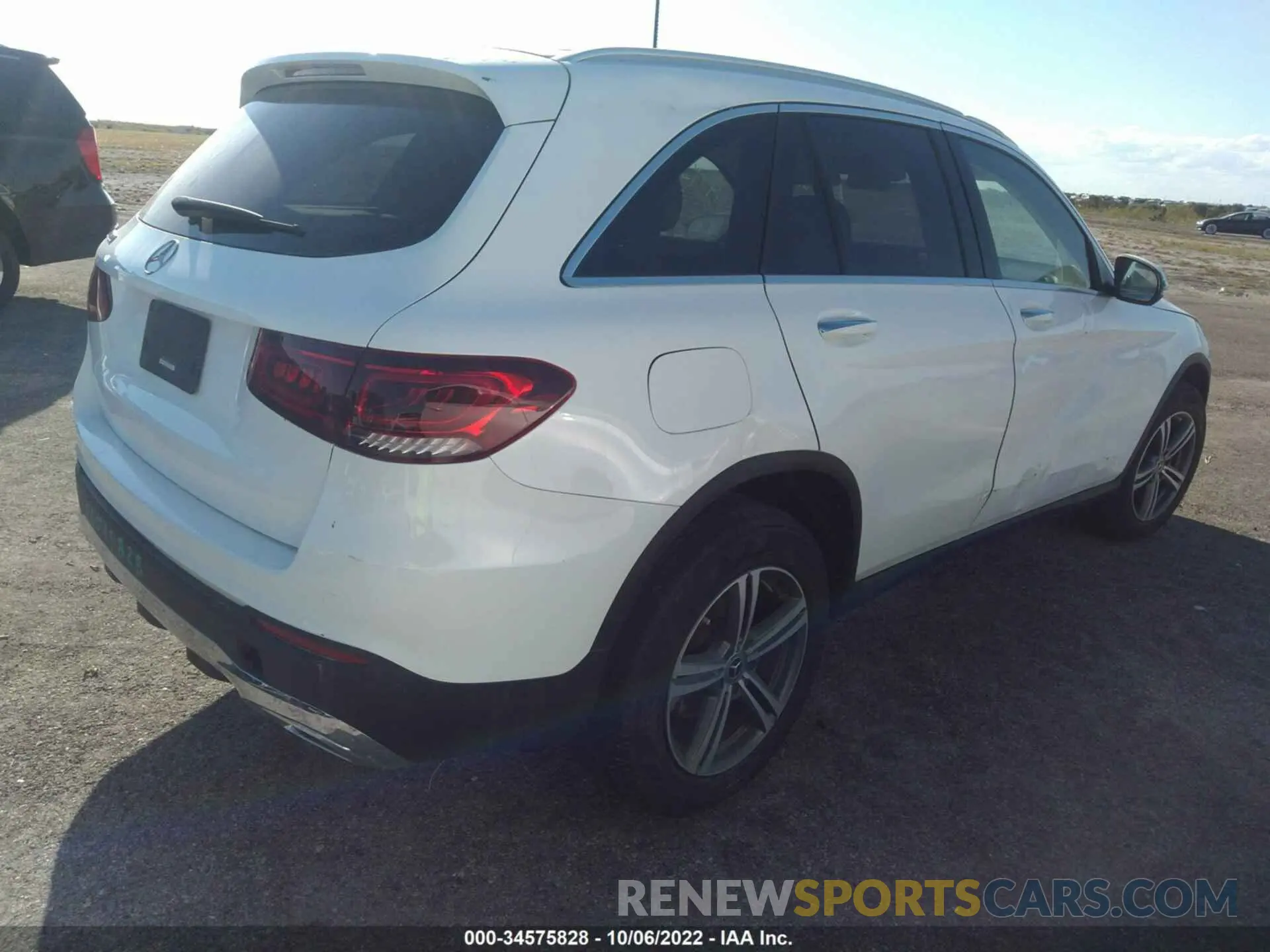 4 fotografías del automóvil dañado W1N0G8DBXLF758363 MERCEDES-BENZ GLC 2020
