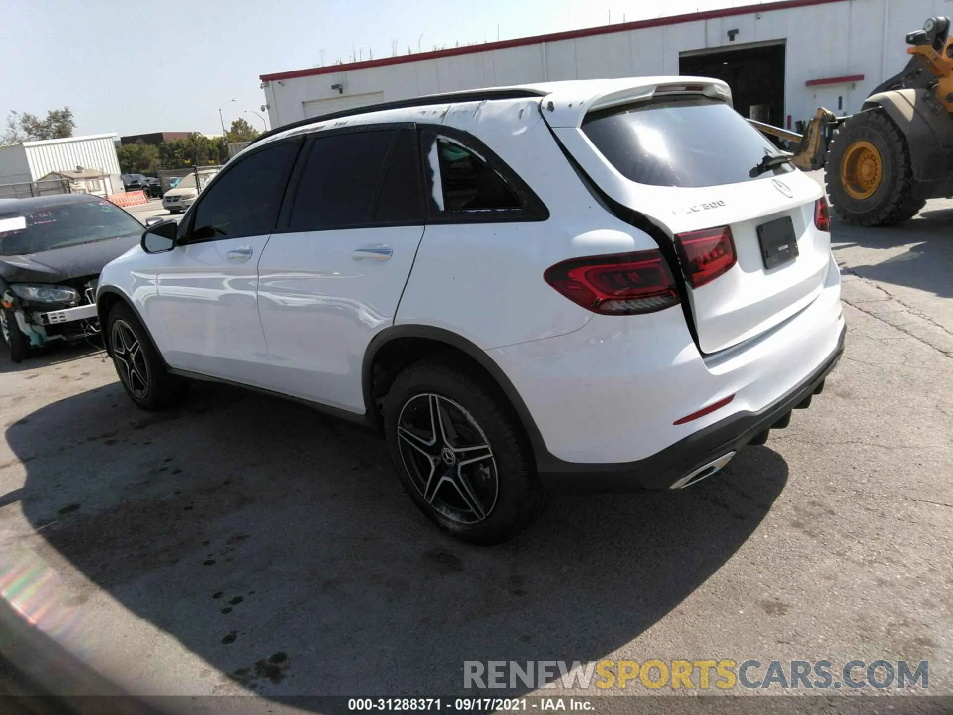 3 fotografías del automóvil dañado W1N0G8DBXLF860813 MERCEDES-BENZ GLC 2020