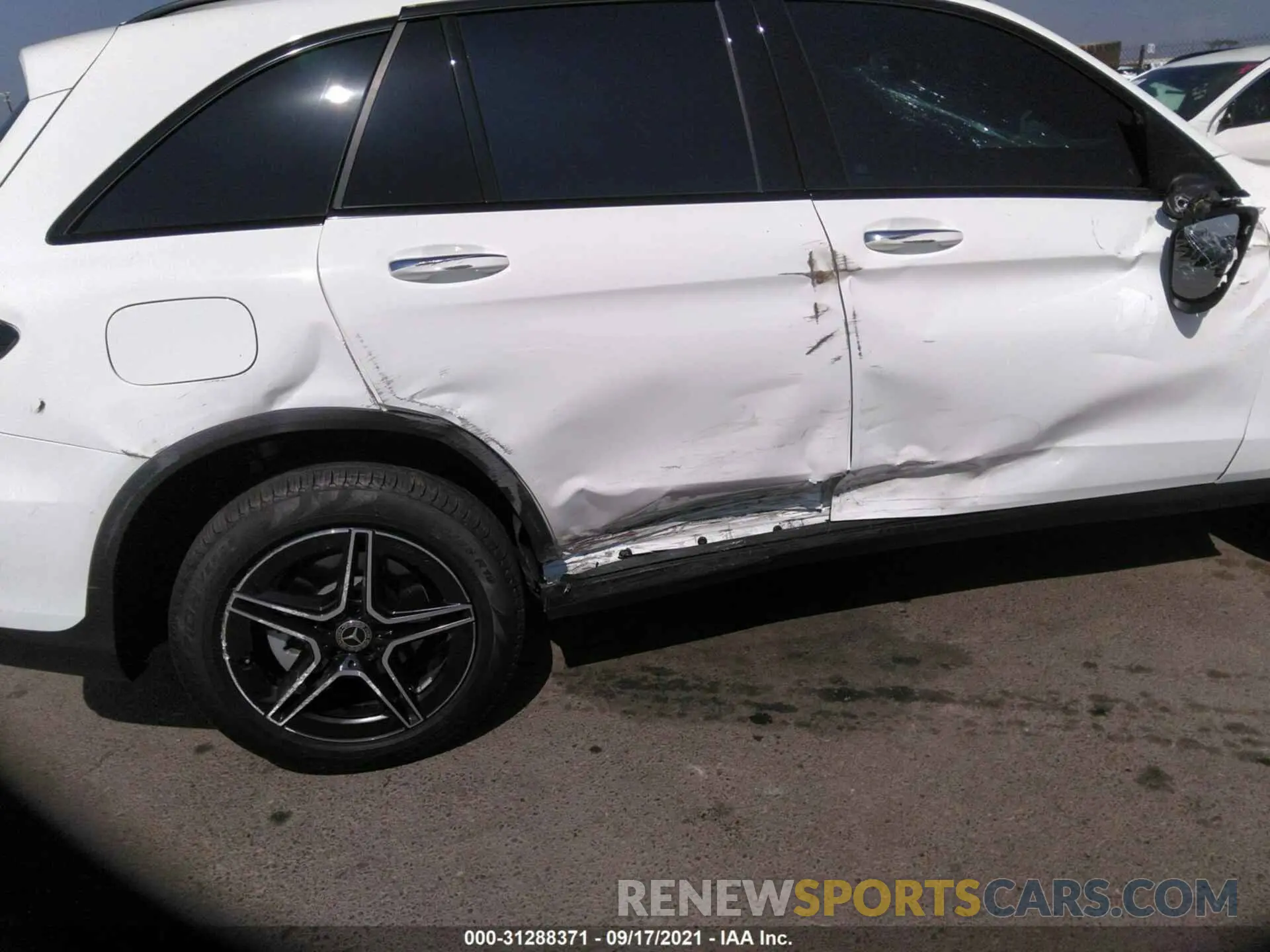 6 fotografías del automóvil dañado W1N0G8DBXLF860813 MERCEDES-BENZ GLC 2020