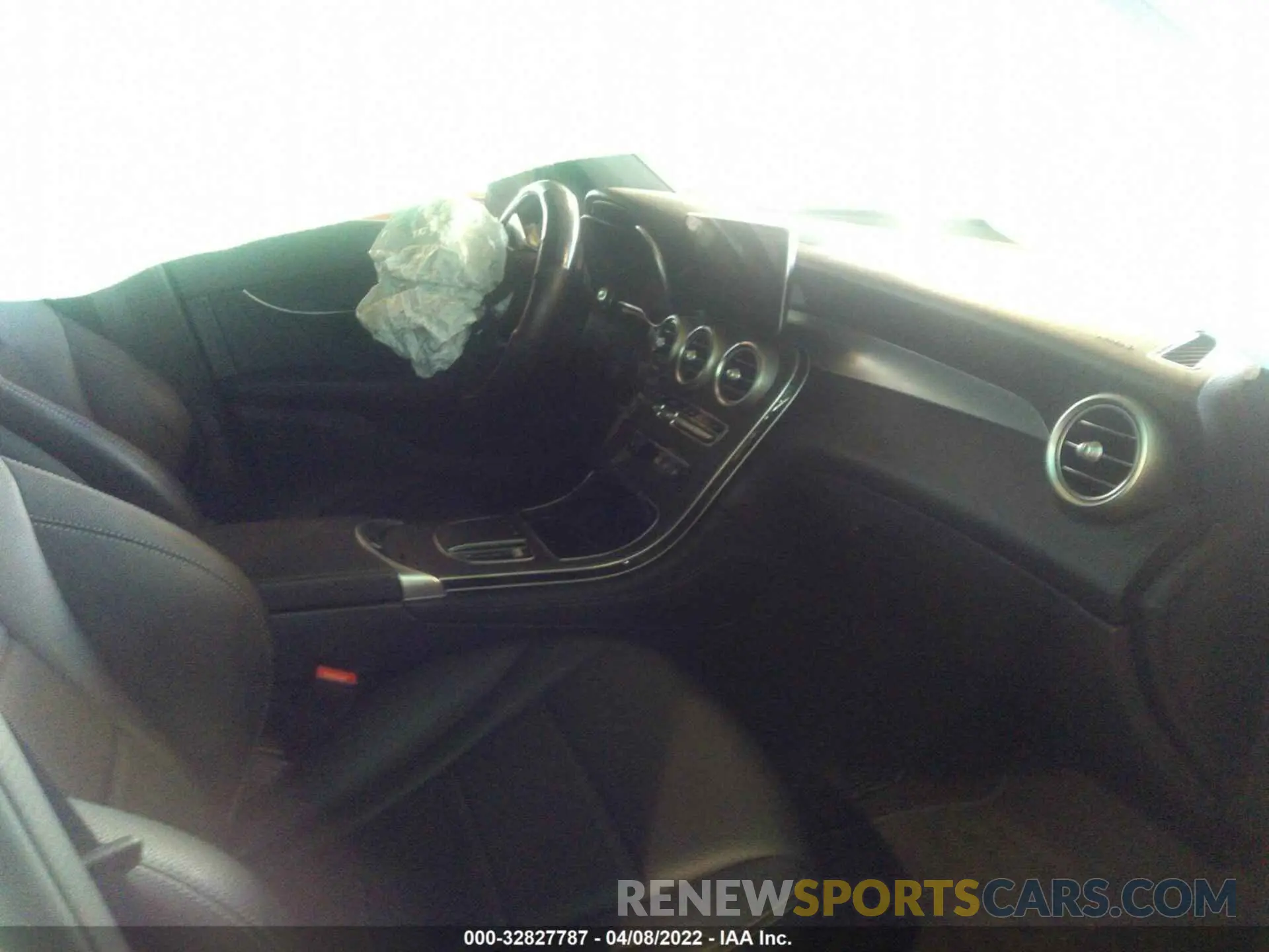 5 fotografías del automóvil dañado W1N0G8EB4LF816367 MERCEDES-BENZ GLC 2020