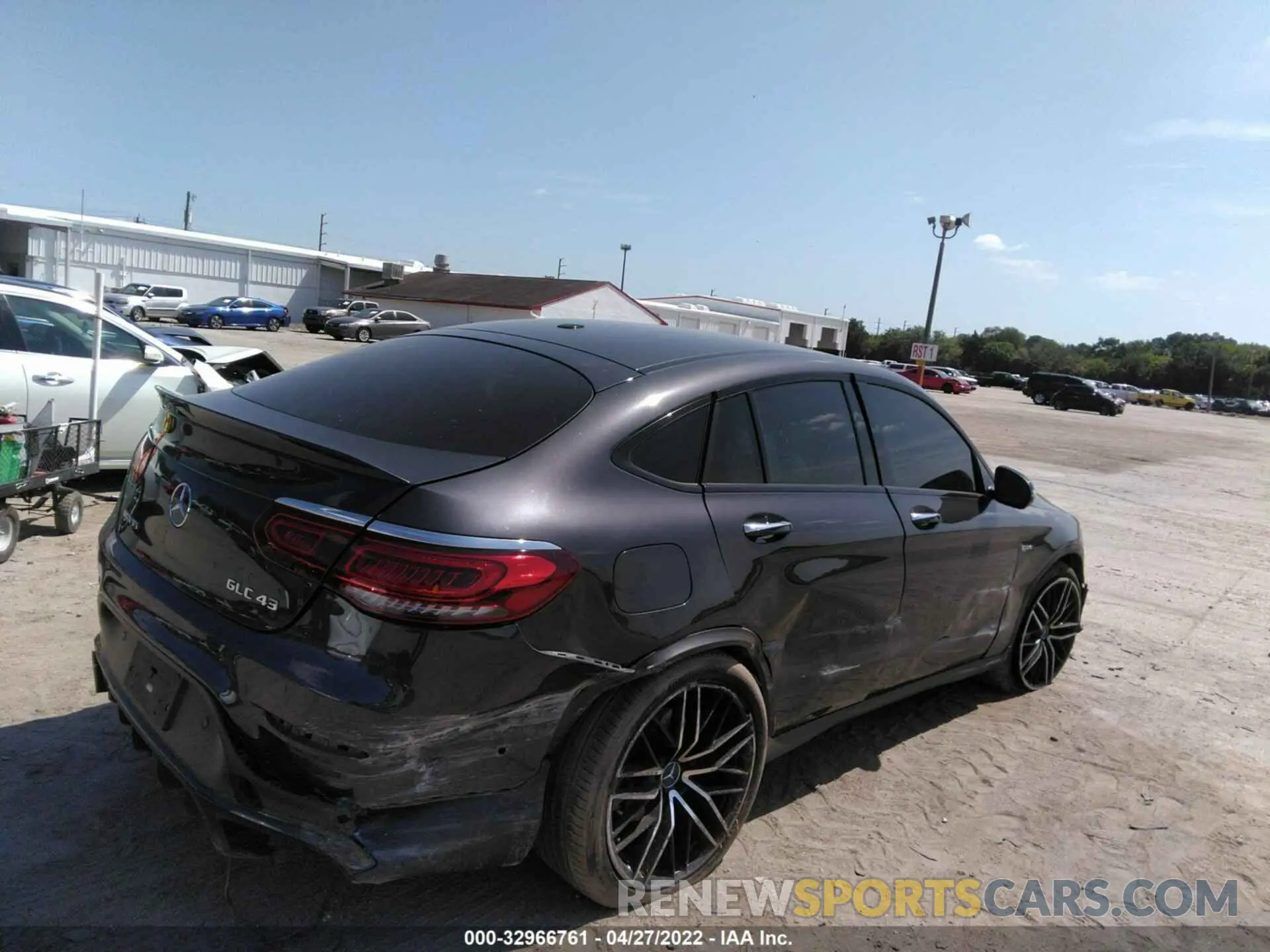 4 fotografías del automóvil dañado W1N0J6EB4LF758069 MERCEDES-BENZ GLC 2020