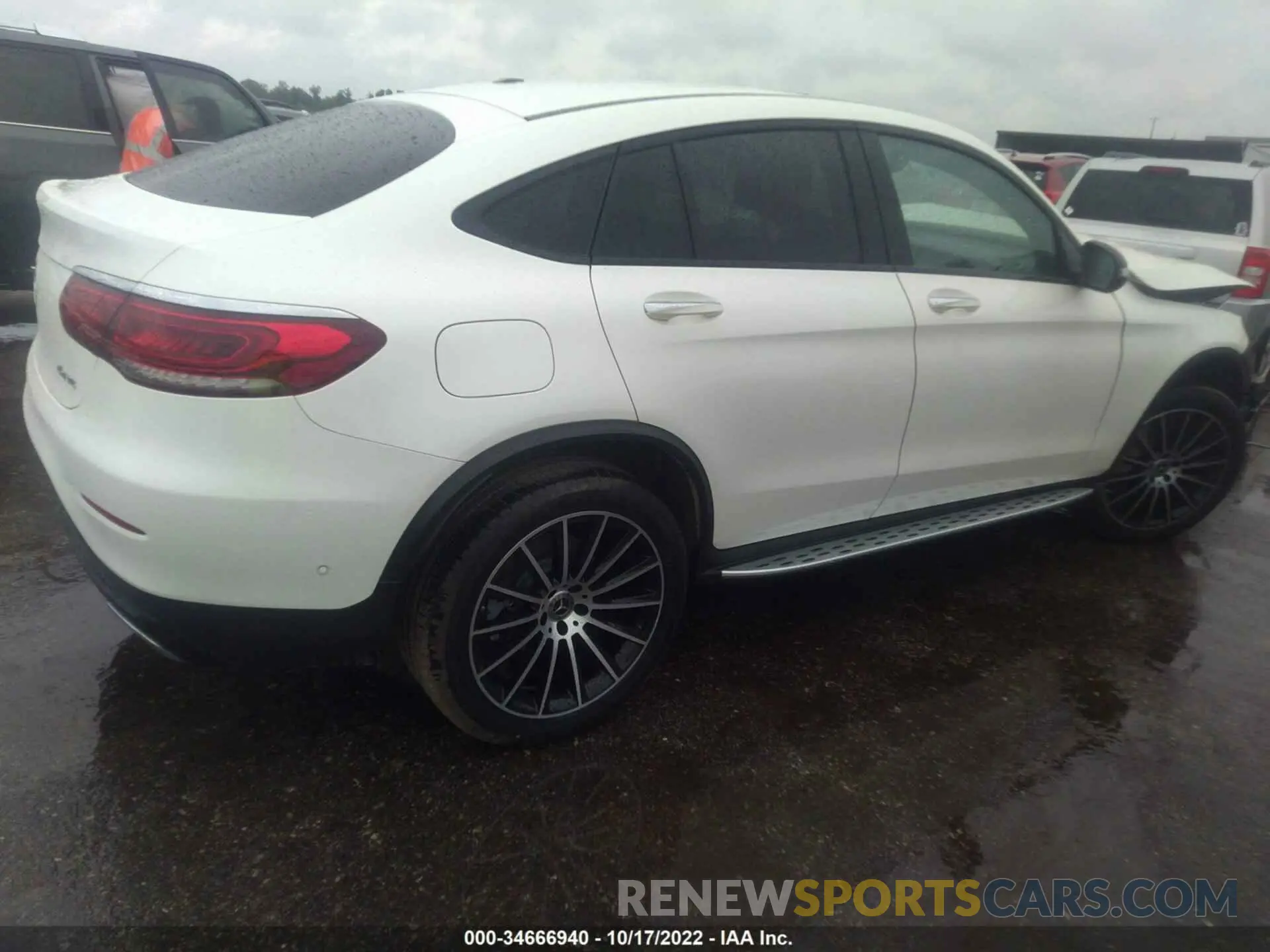 4 fotografías del automóvil dañado W1N0J8EBXLF777110 MERCEDES-BENZ GLC 2020
