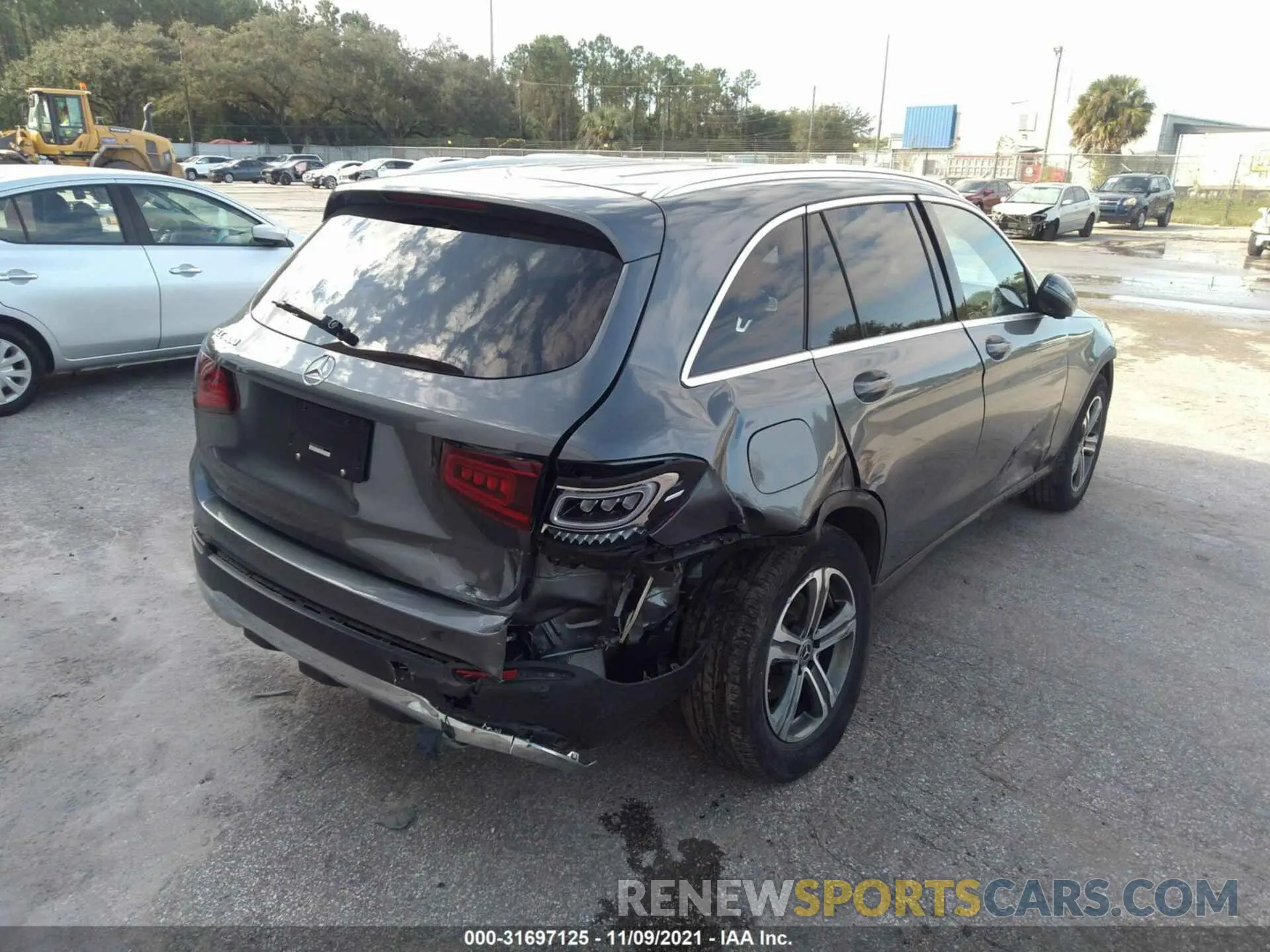 6 fotografías del automóvil dañado WDC0G8DBXLF702764 MERCEDES-BENZ GLC 2020