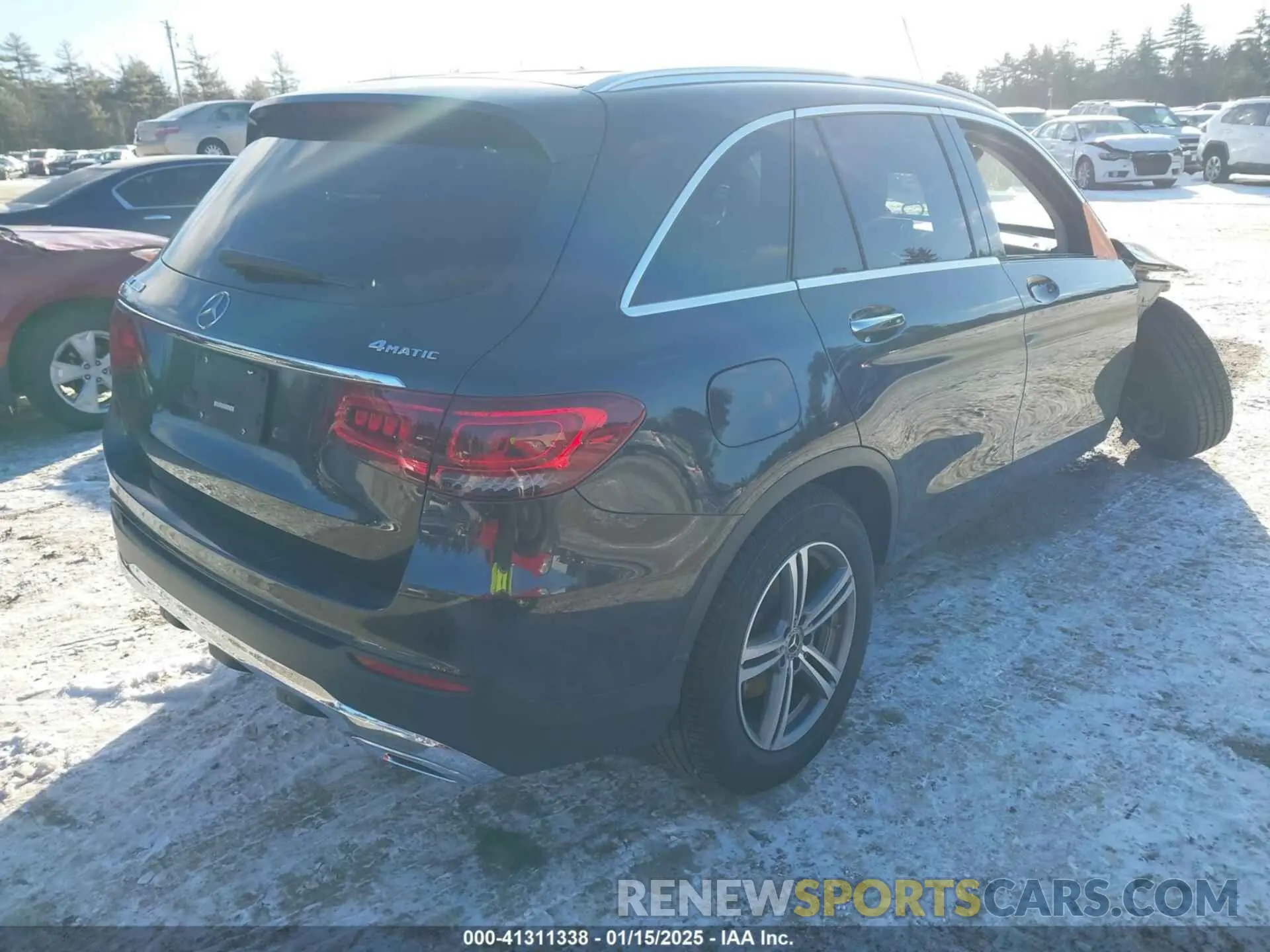 4 fotografías del automóvil dañado WDC0G8EB3LF744370 MERCEDES-BENZ GLC 2020